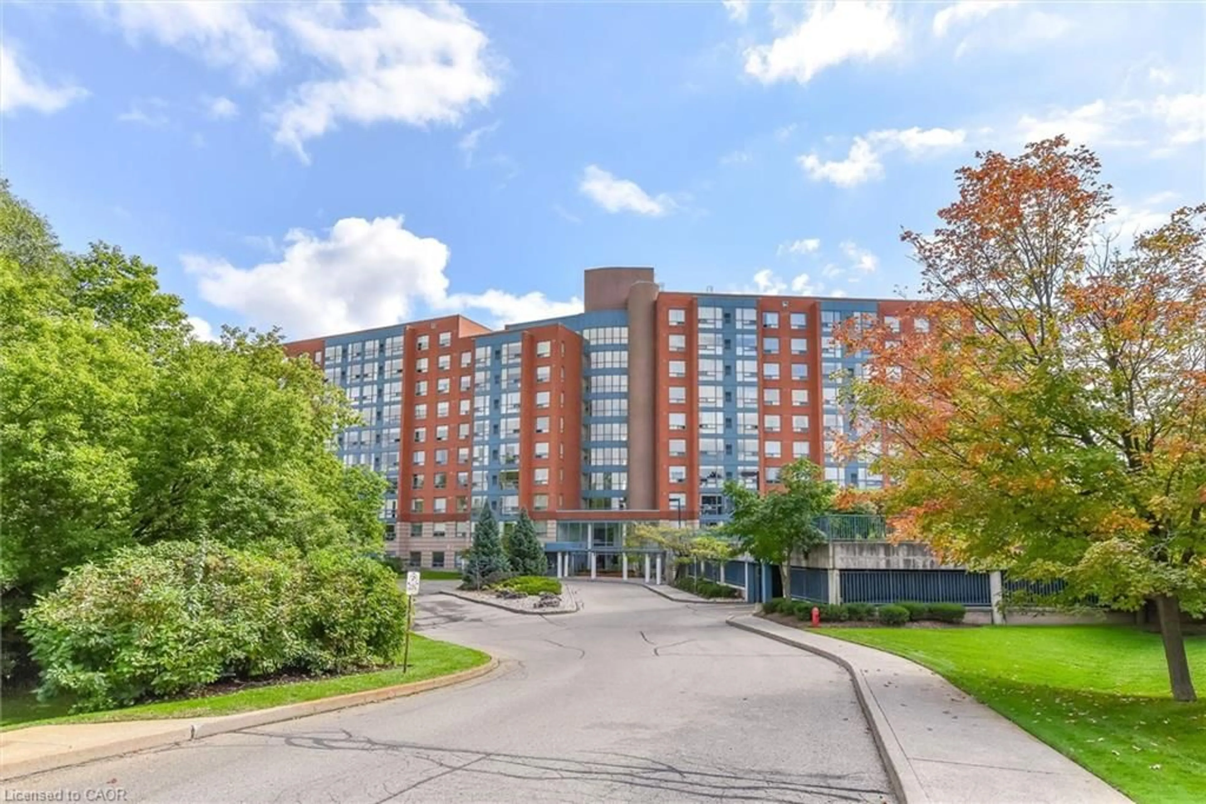 Unknown for 55 Blue Springs Dr #311, Waterloo Ontario N2J 4T3