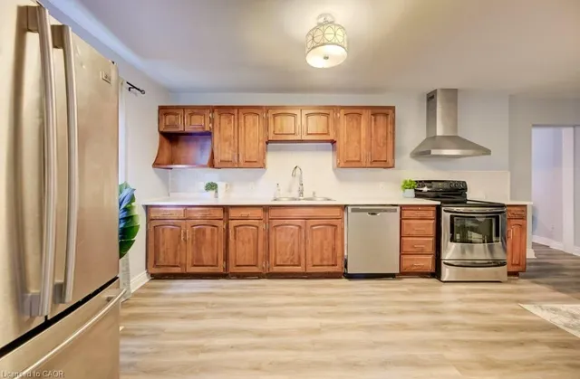 38 Rose Ave, Brantford 5