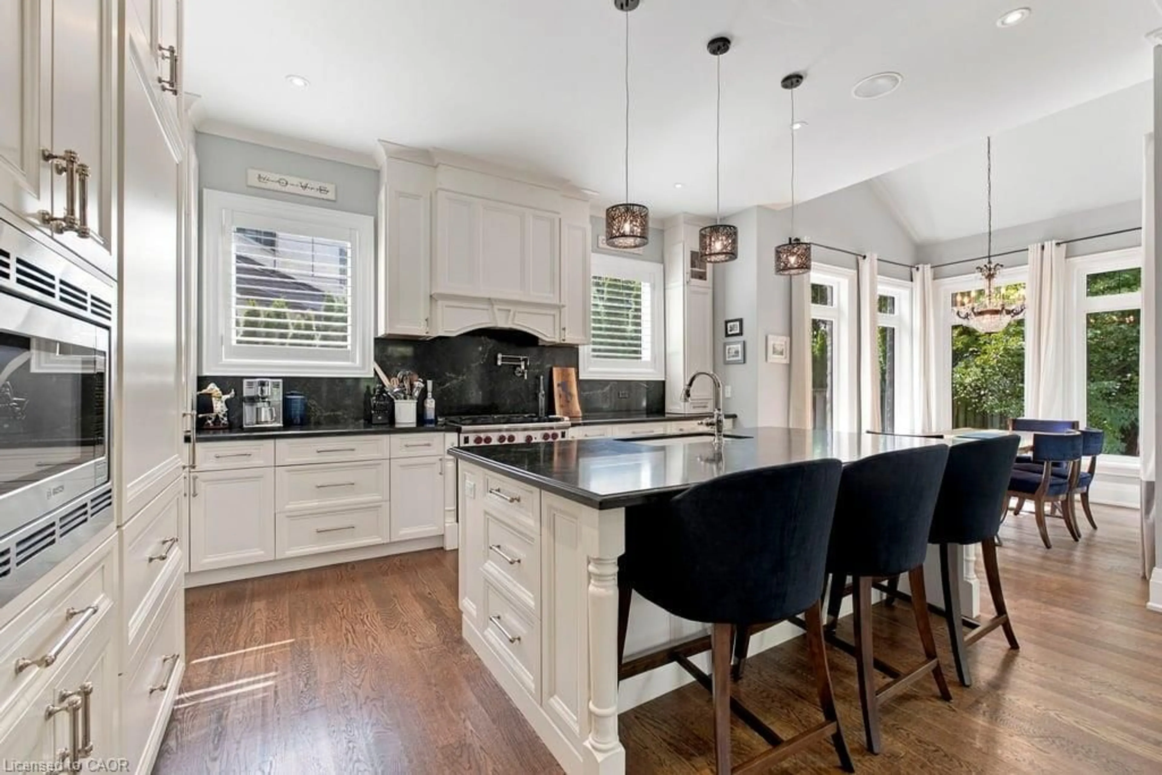 Open concept kitchen, unknown for 4053 Apple Valley Lane, Burlington Ontario L7L 1E8