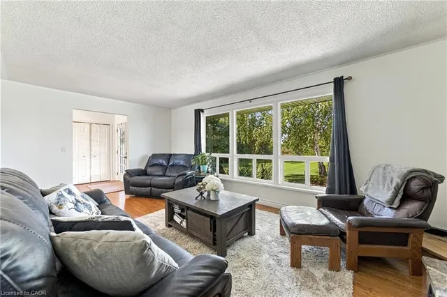 380 Haldimand Trail, Dunnville 2