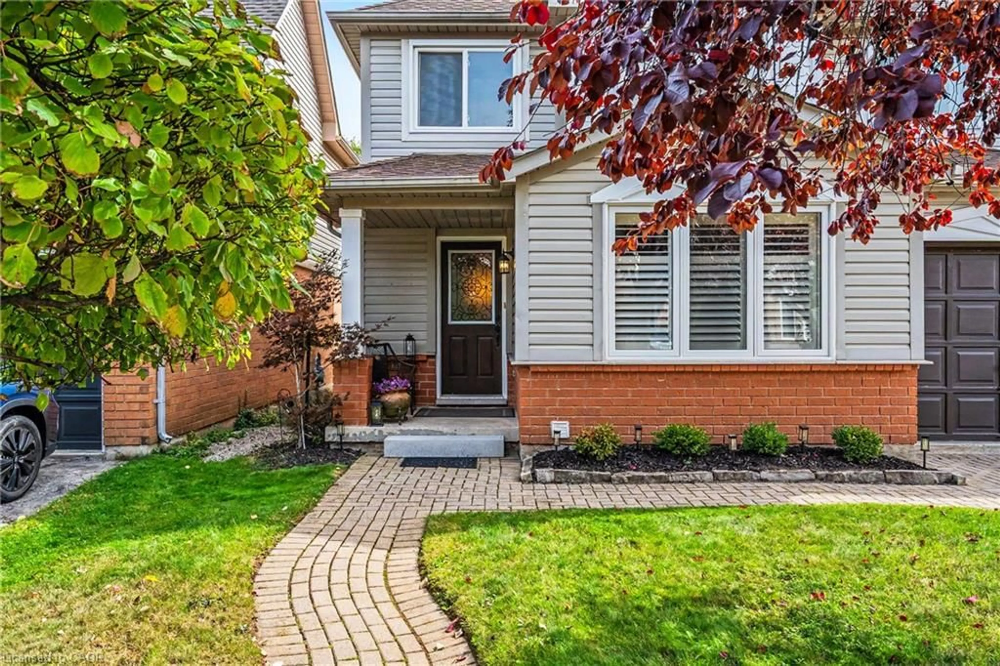 Home with brick exterior material, street for 5036 Haswell Lane, Burlington Ontario L7L 6H9