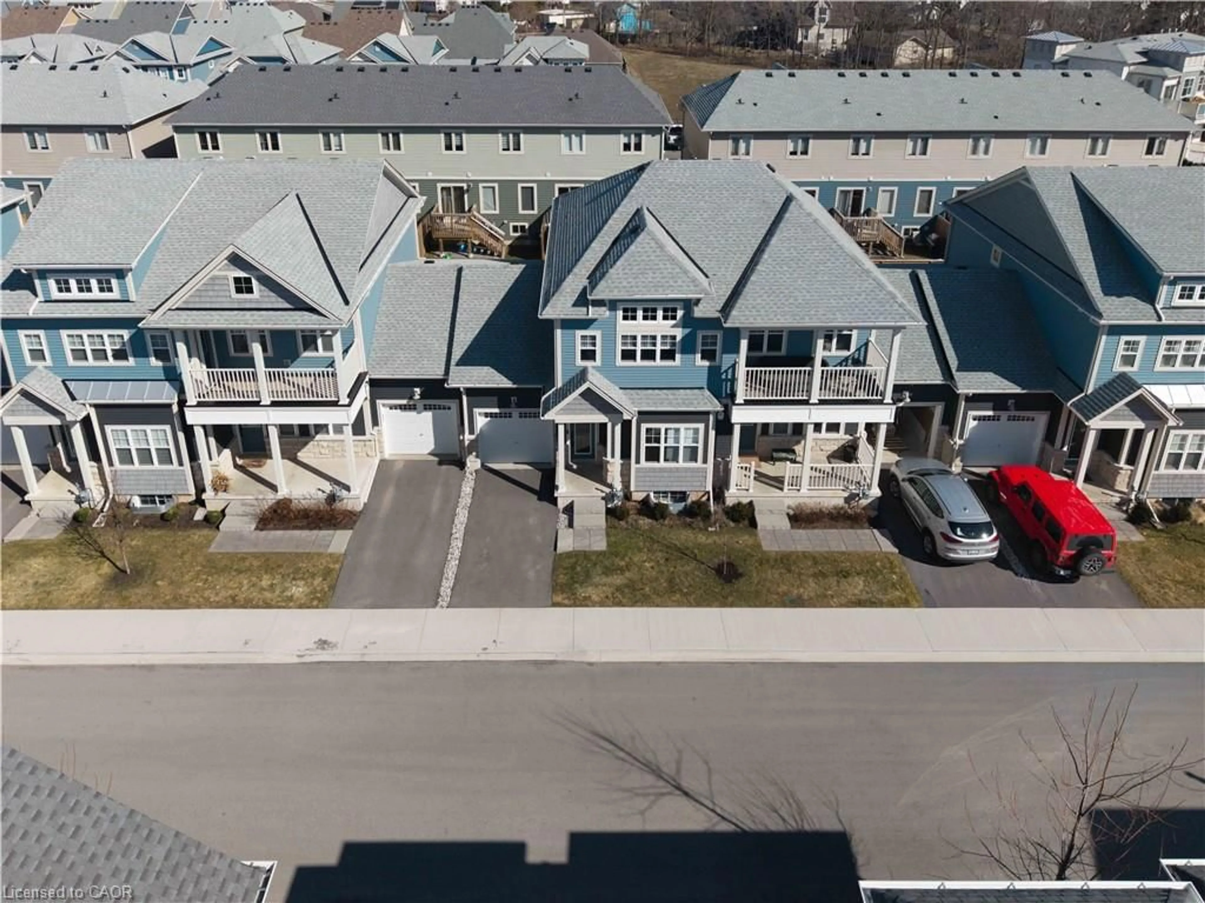 A pic from outside/outdoor area/front of a property/back of a property/a pic from drone, street for 9B Shores Lane, Crystal Beach Ontario L0S 1B0