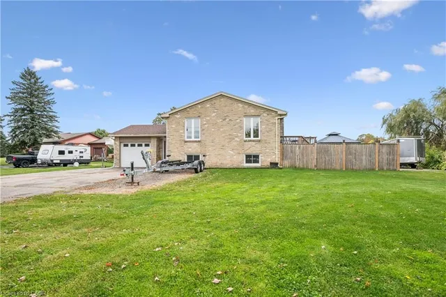1211 Old Highway 8, Sheffield 5