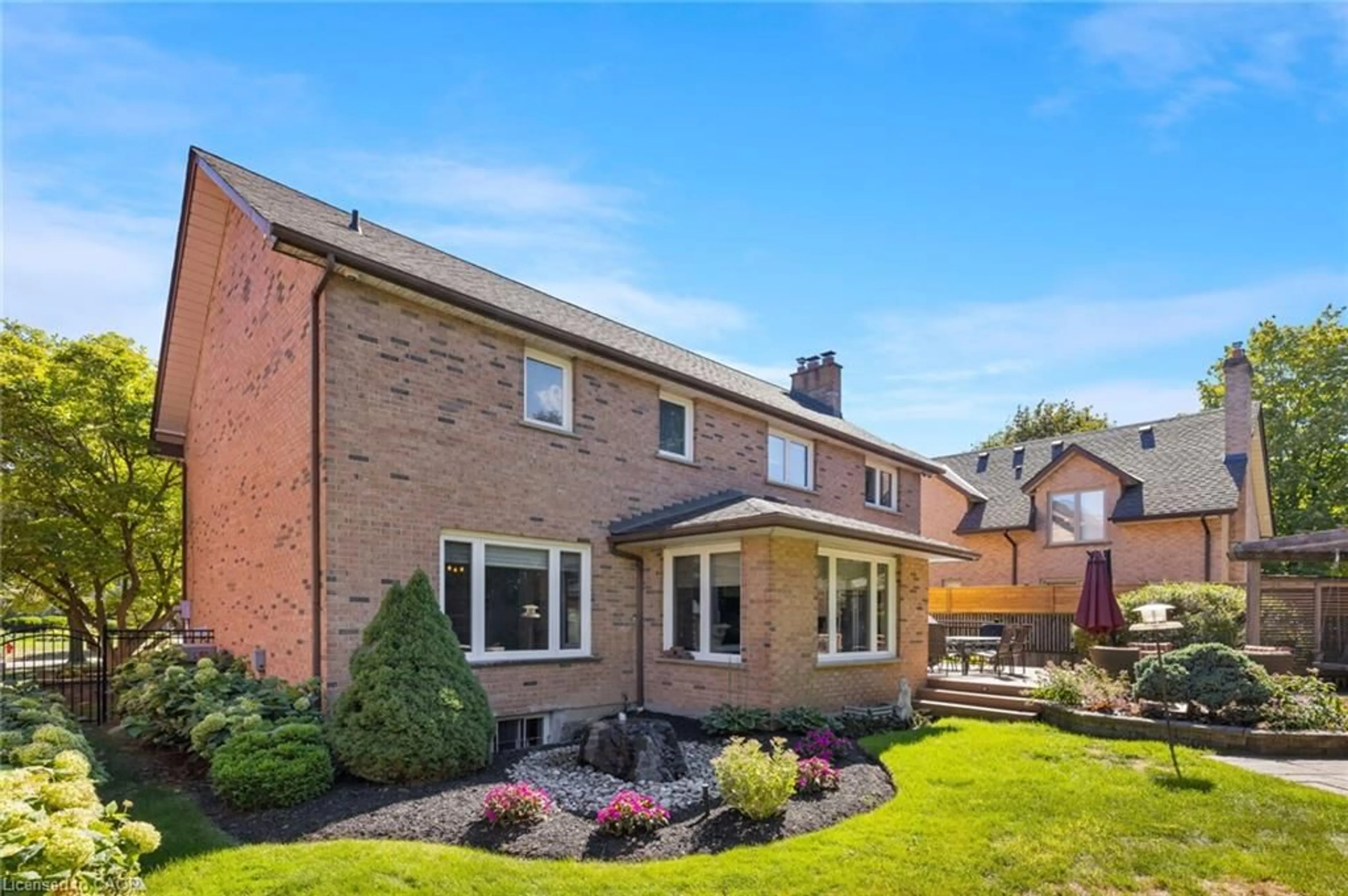 Home with brick exterior material, street for 4279 Bridlepath Trail, Mississauga Ontario L5L 3K3