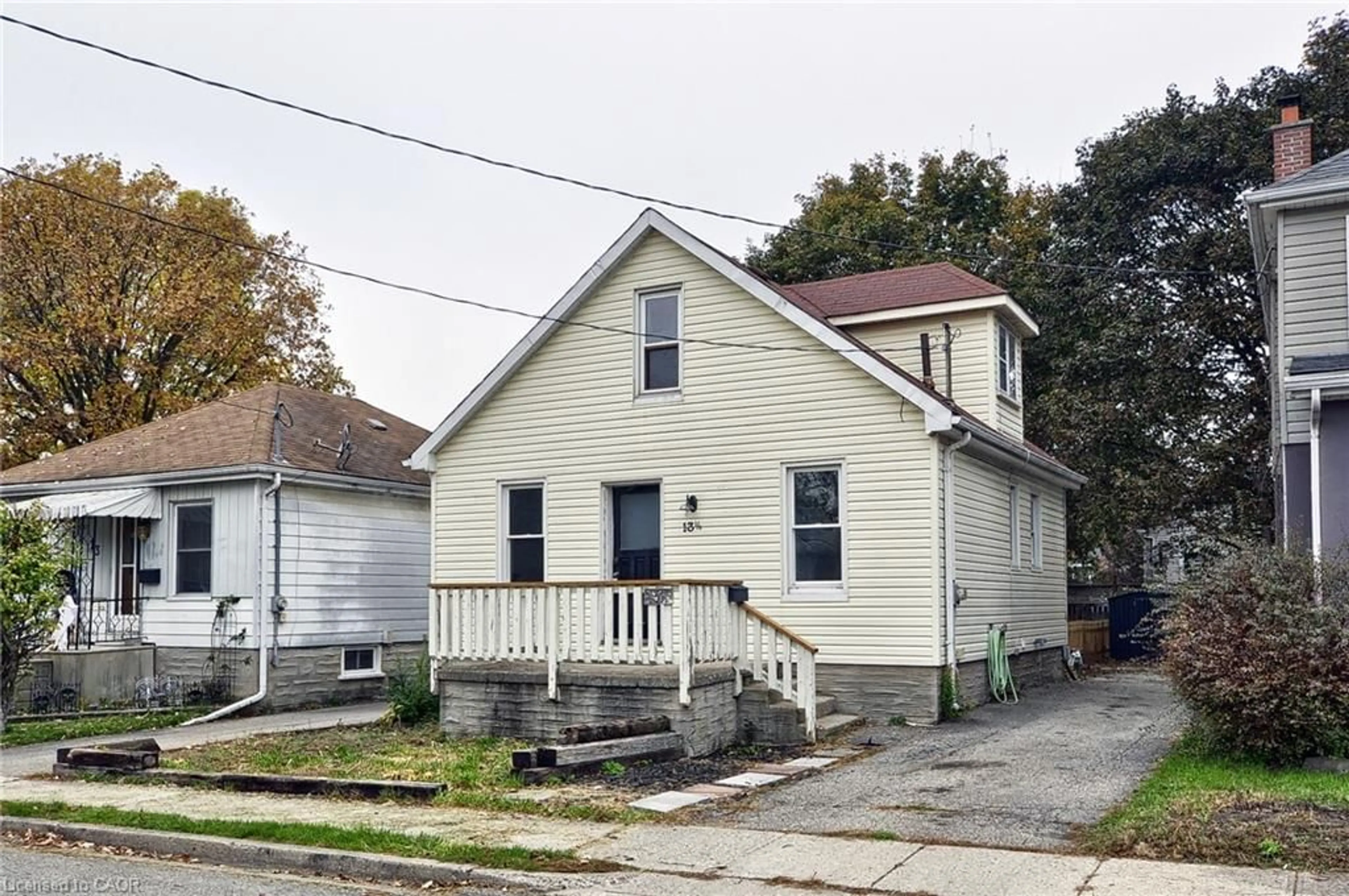 Unknown for 13 1/2 Waterside Ave, Cambridge Ontario N1R 1E8