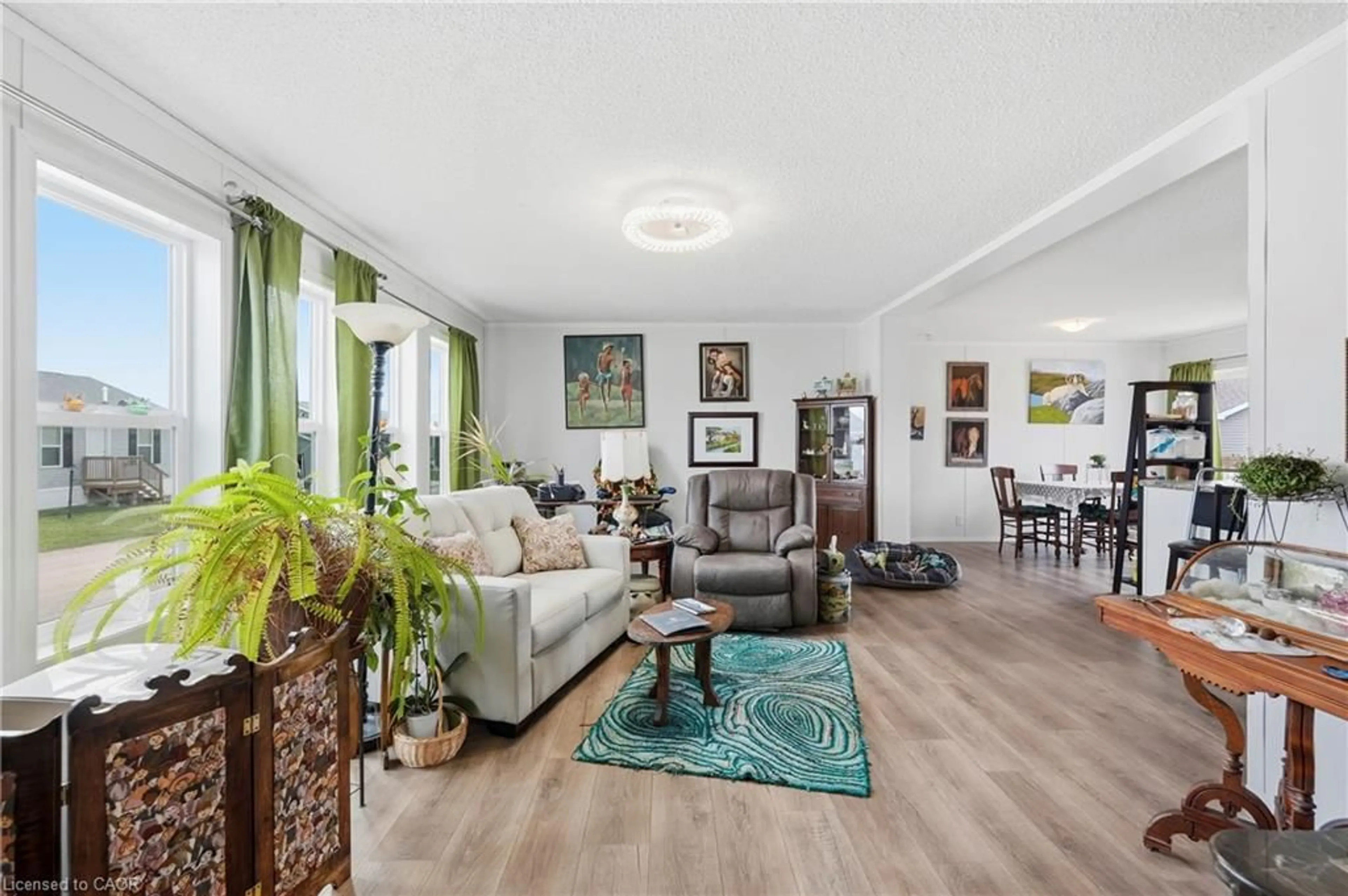 Living room with furniture, unknown for 17 Bent Willow Crt, Nanticoke Ontario N0A 1L0