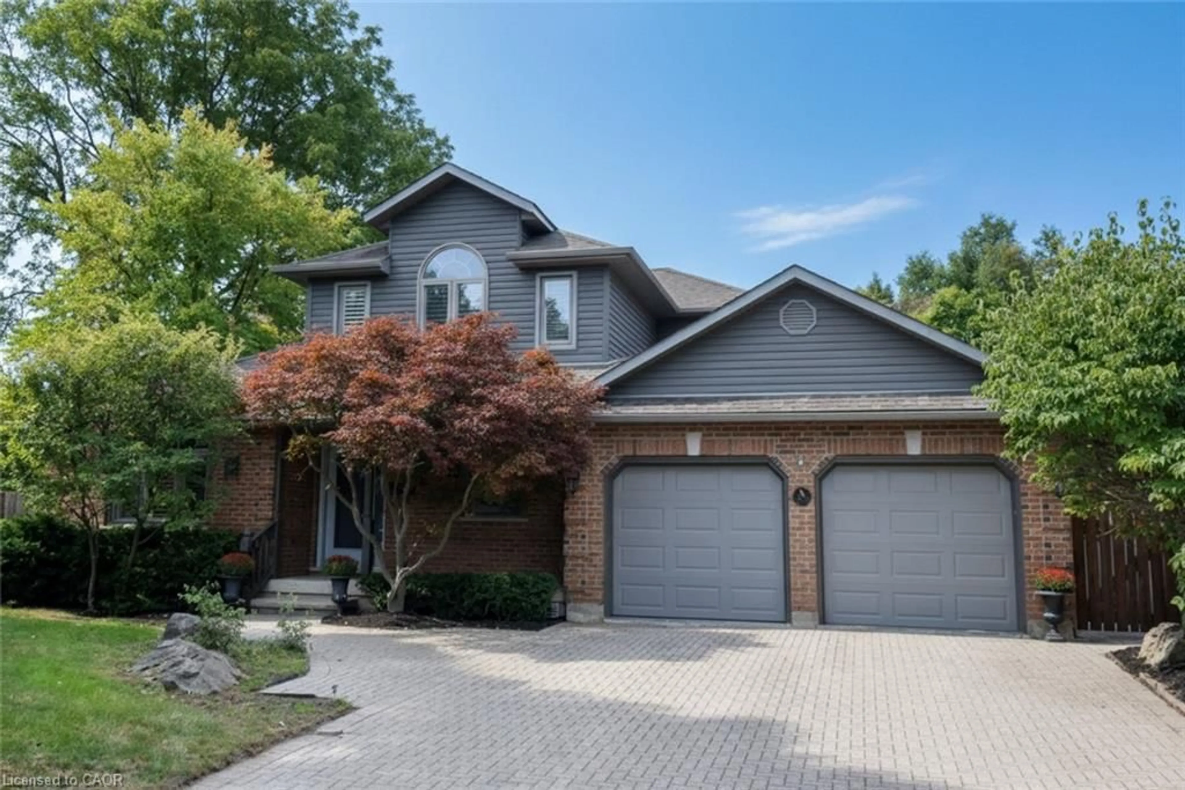 Home with brick exterior material, street for 715 Bateman Crt, Burlington Ontario L7T 4K5