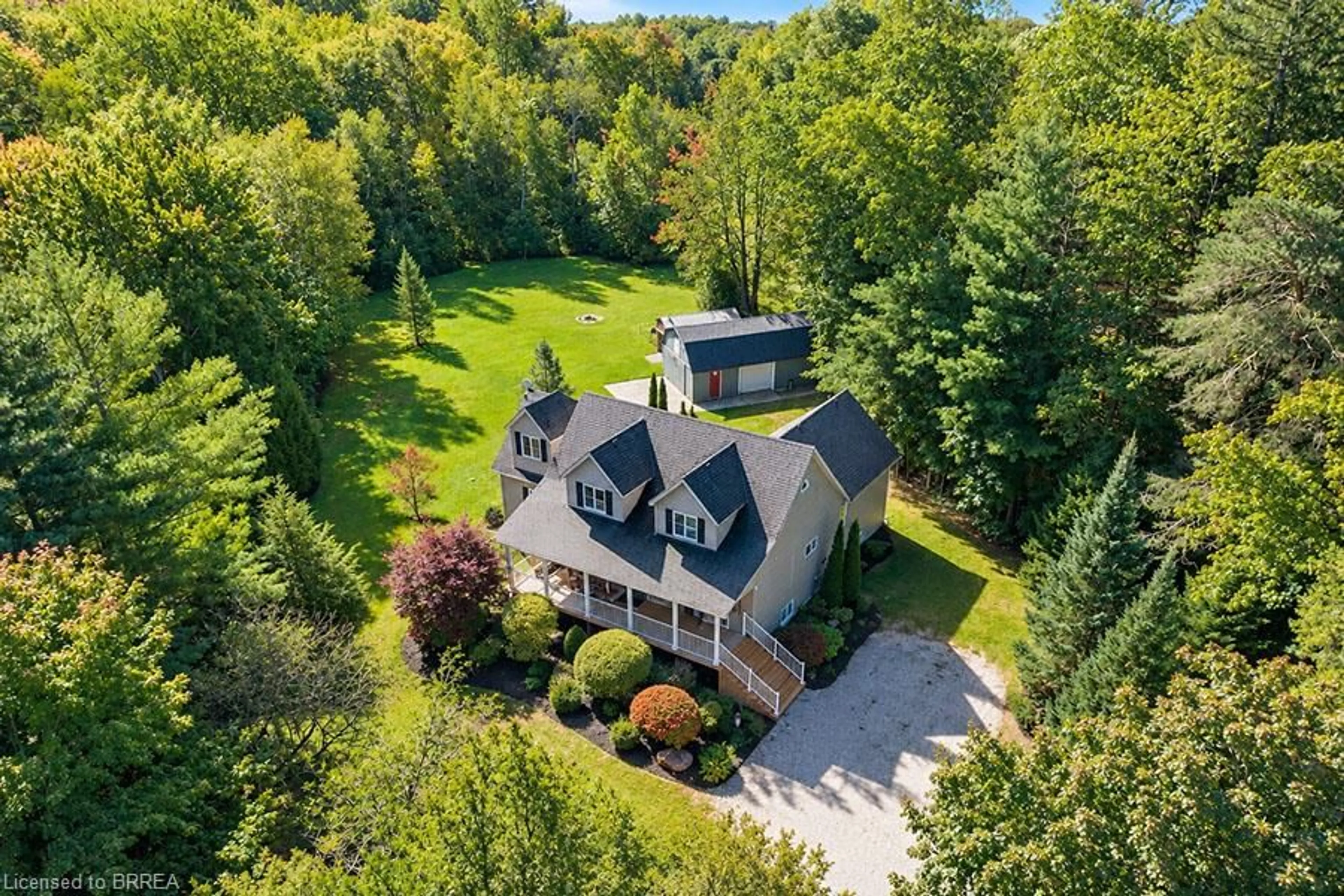 A pic from outside/outdoor area/front of a property/back of a property/a pic from drone, unknown for 1410 Mcdowell Rd, Simcoe Ontario N3Y 4K5