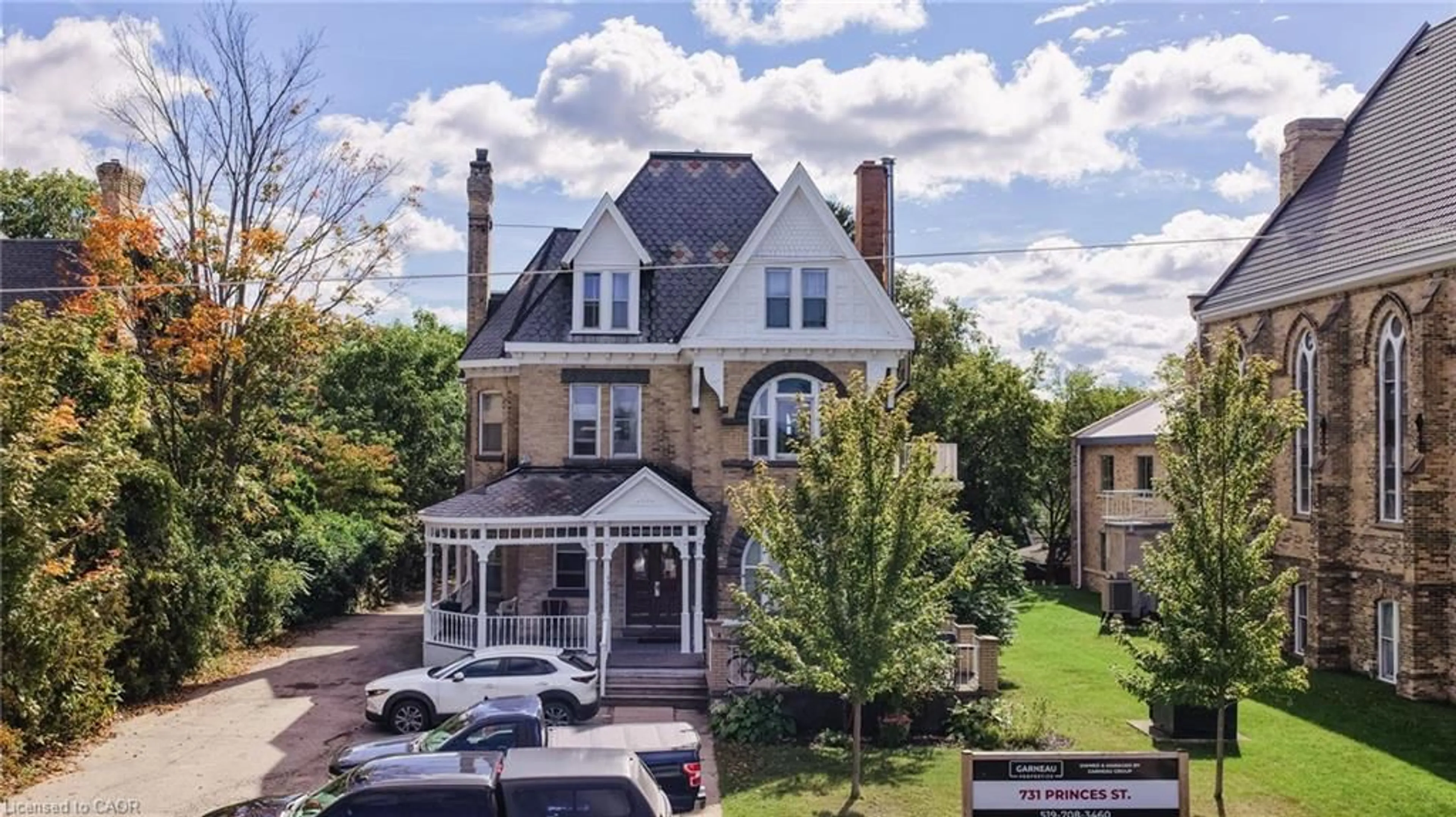 A pic from outside/outdoor area/front of a property/back of a property/a pic from drone, street for 731 Princes St, Kincardine Ontario N2Z 2A3