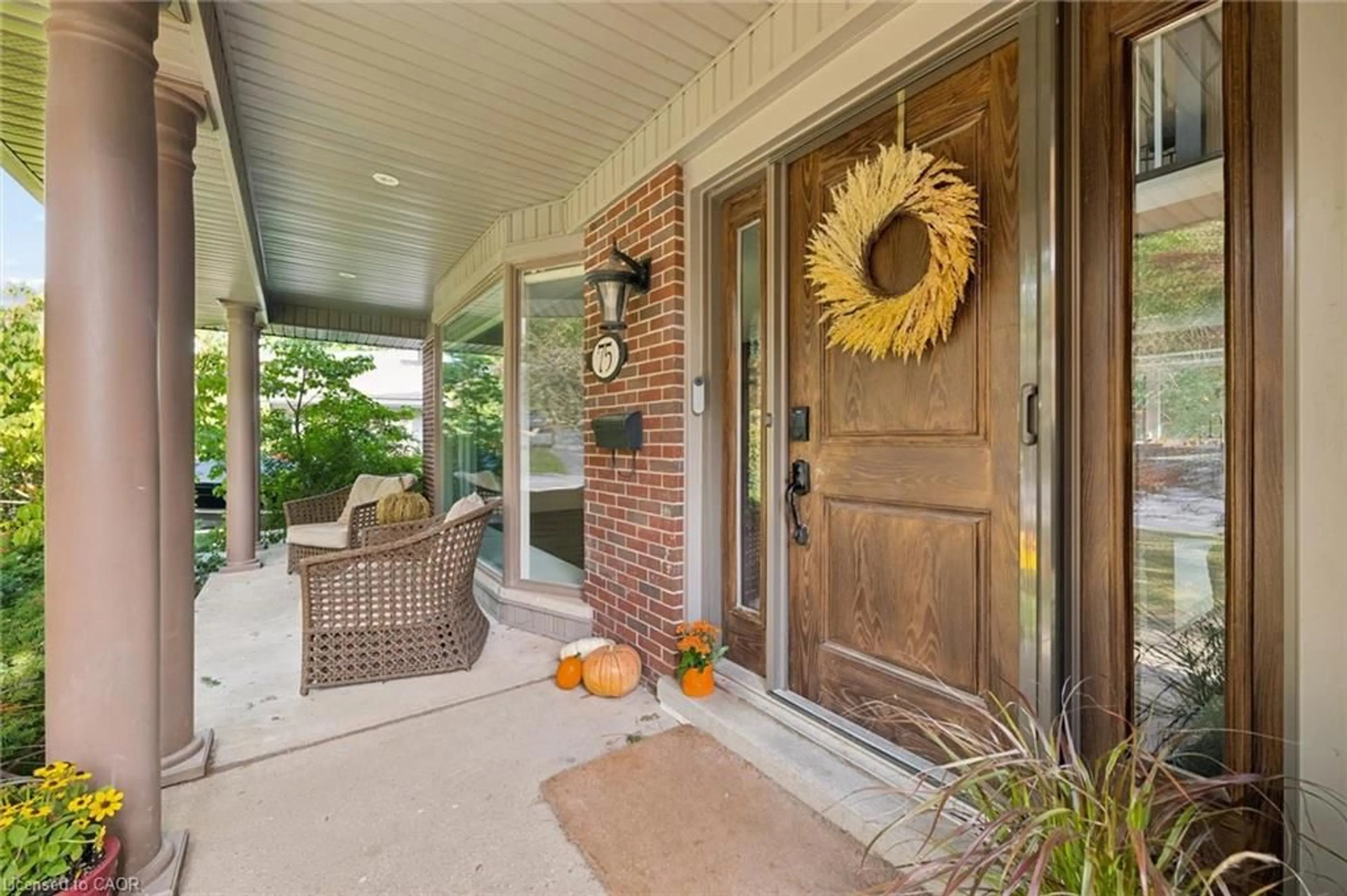 Indoor entryway for 75 Lyon Ave, Guelph Ontario N1H 5C7