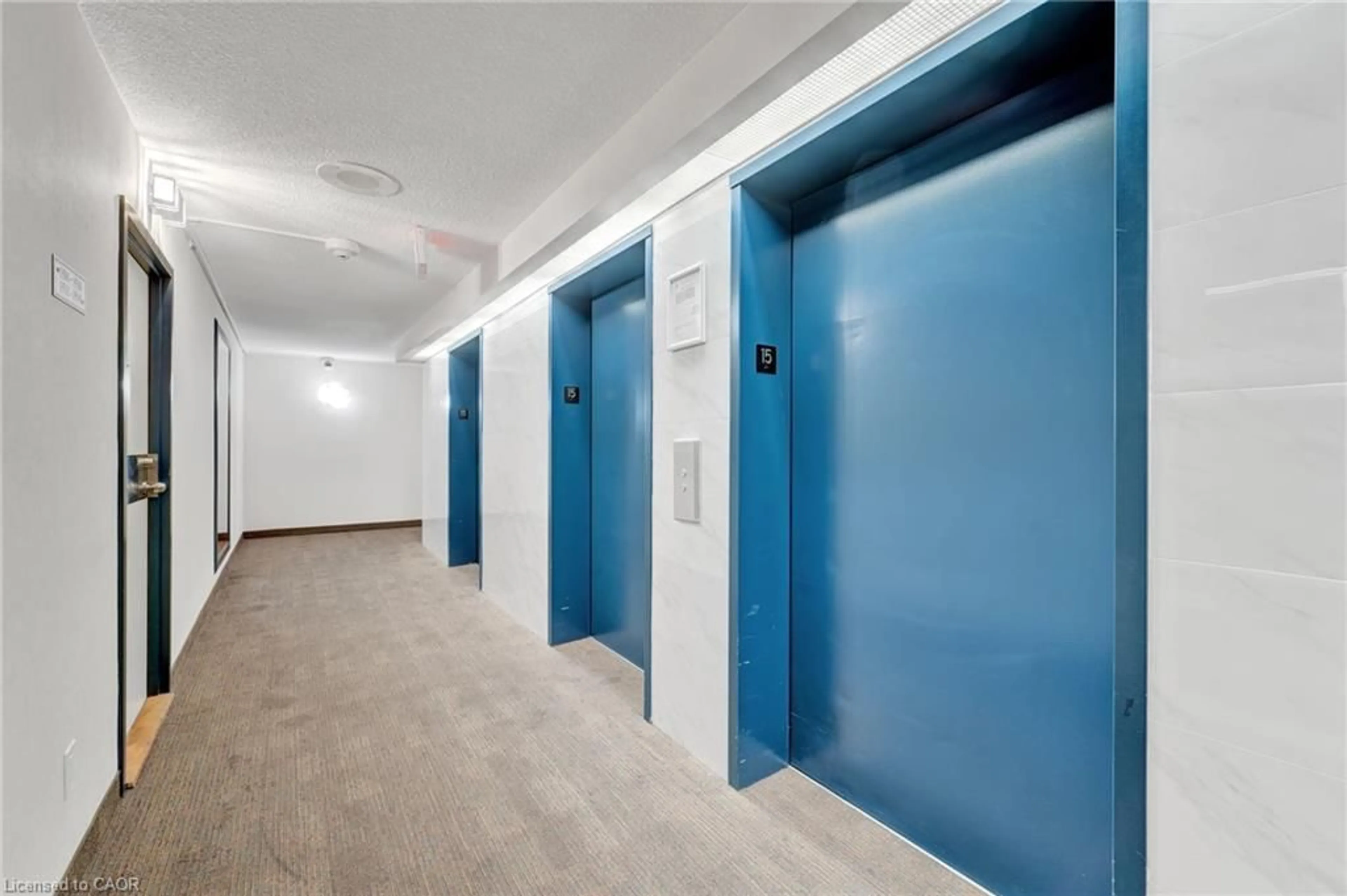 Indoor foyer for 2466 Eglinton Ave #1510, Scarborough Ontario M1K 5J8
