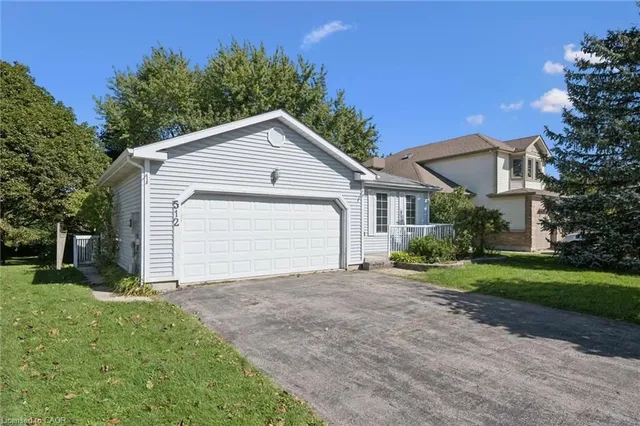 512 Thorndale Dr, Waterloo 3