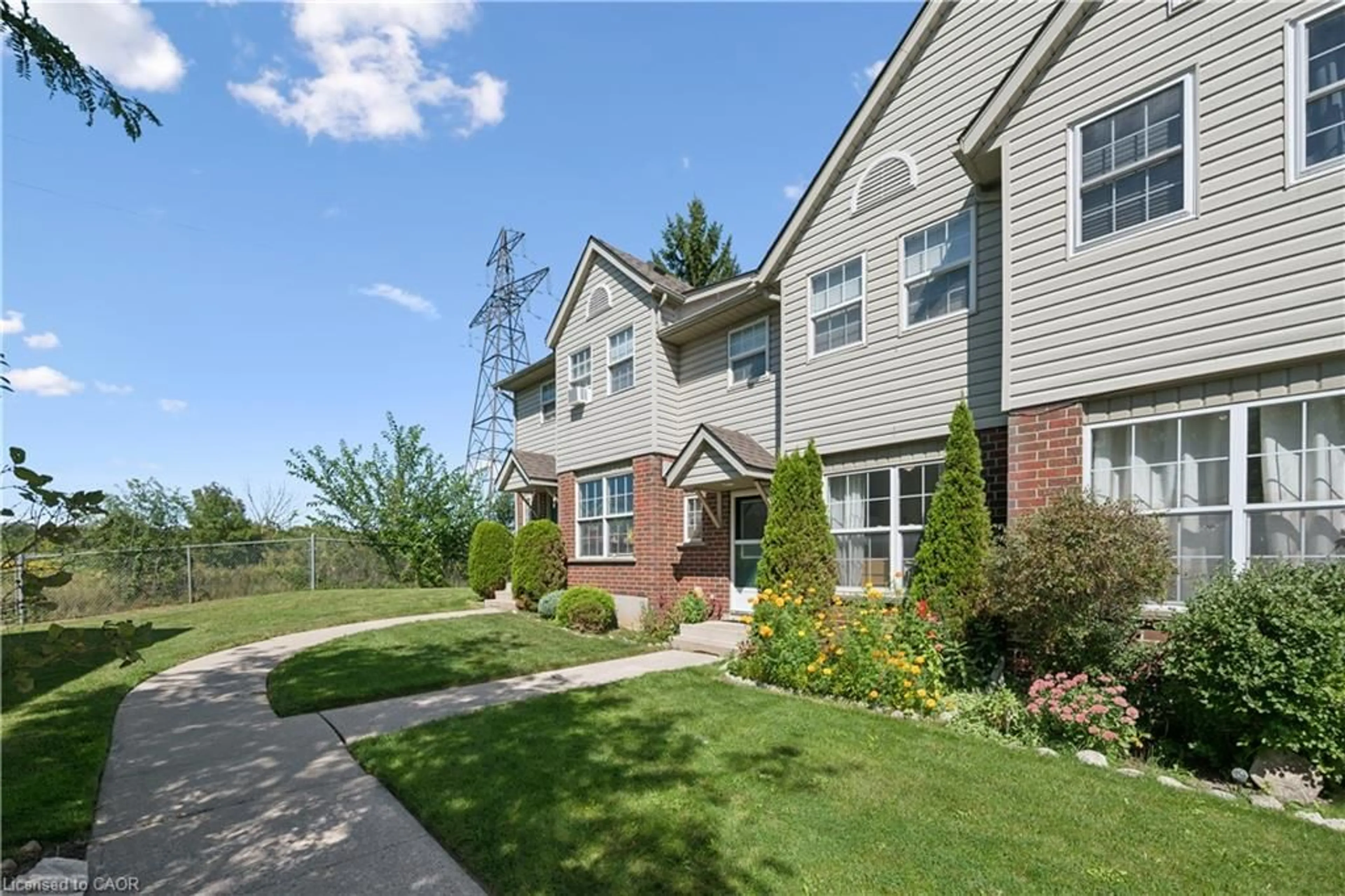 Unknown for 26 Poplar Dr #39, Cambridge Ontario N3C 4A4