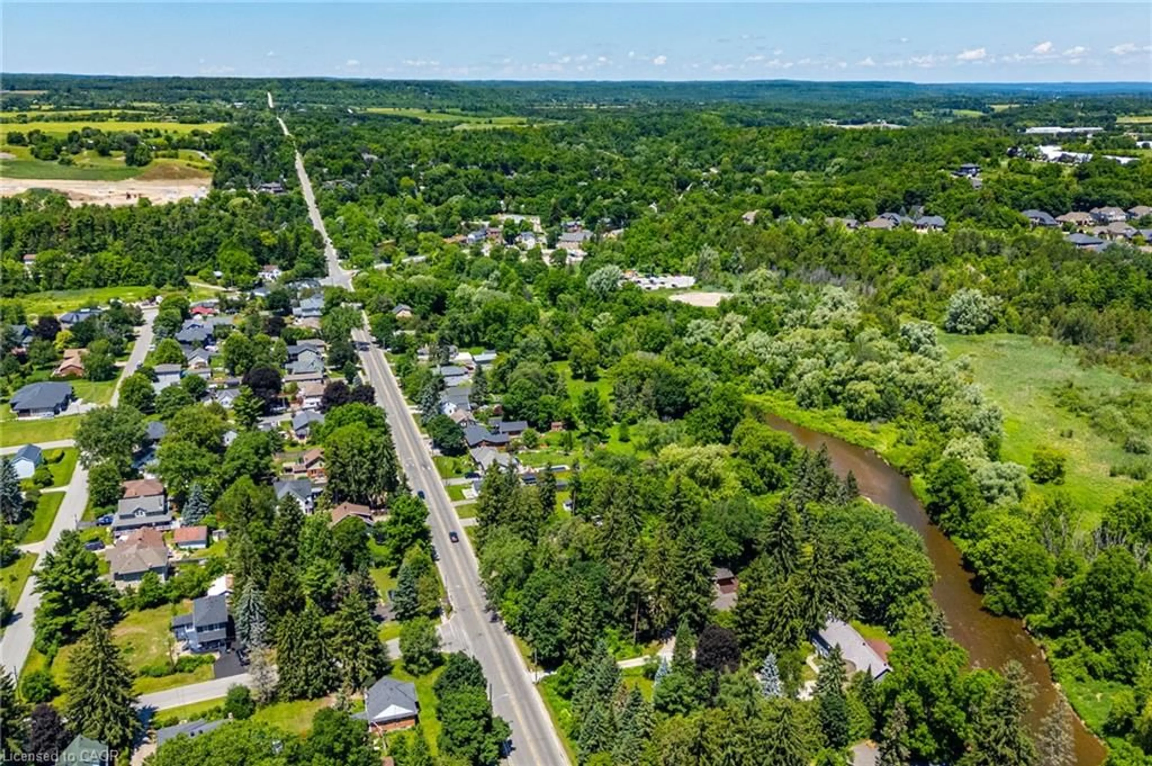 A pic from outside/outdoor area/front of a property/back of a property/a pic from drone, street for 19 Confederation St, Glen Williams Ontario L7G 3R4