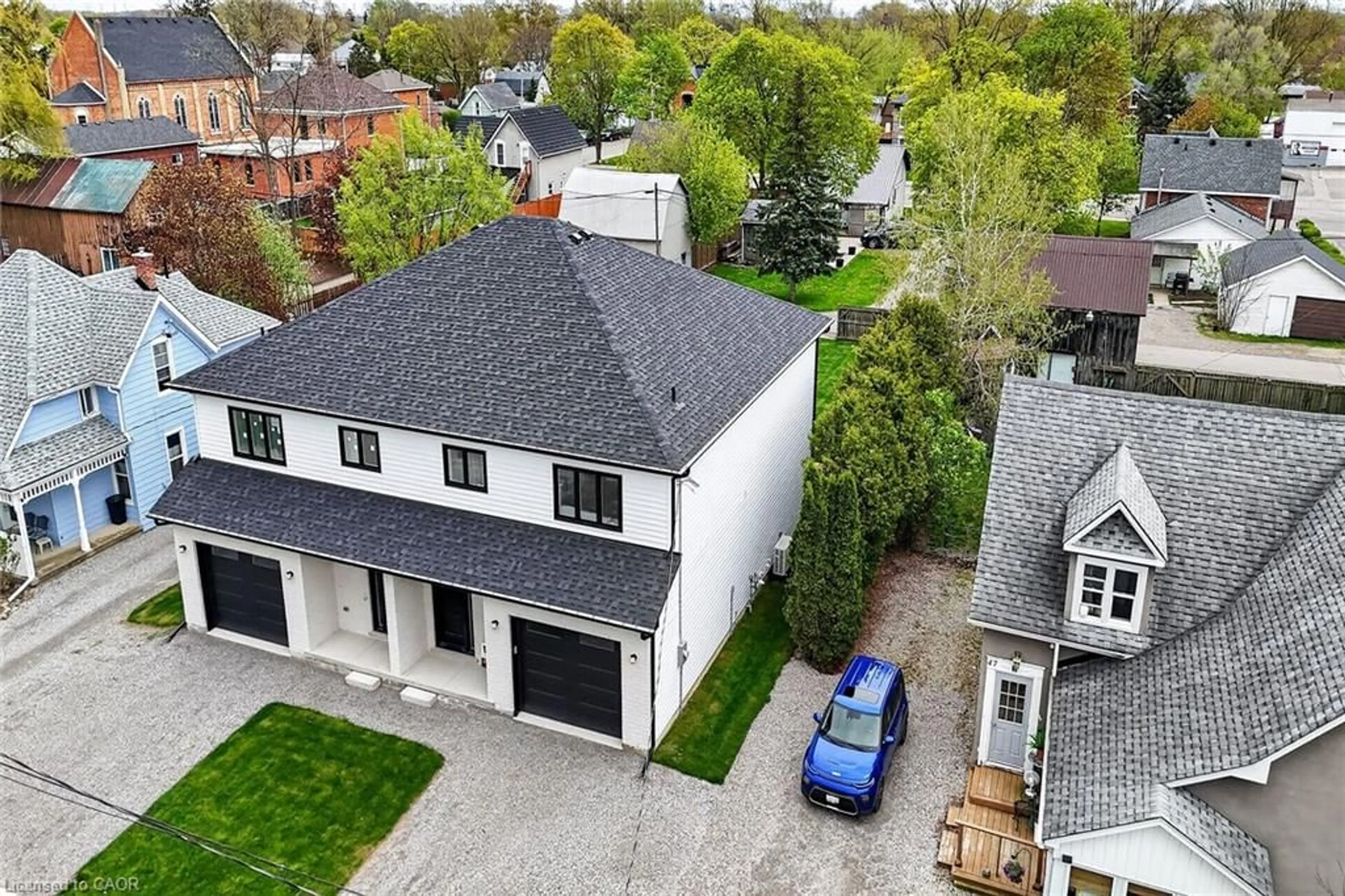 A pic from outside/outdoor area/front of a property/back of a property/a pic from drone, street for 45A Howard St, Hagersville Ontario N0A 1H0