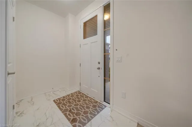 475 Provident Way, Mount Hope 4