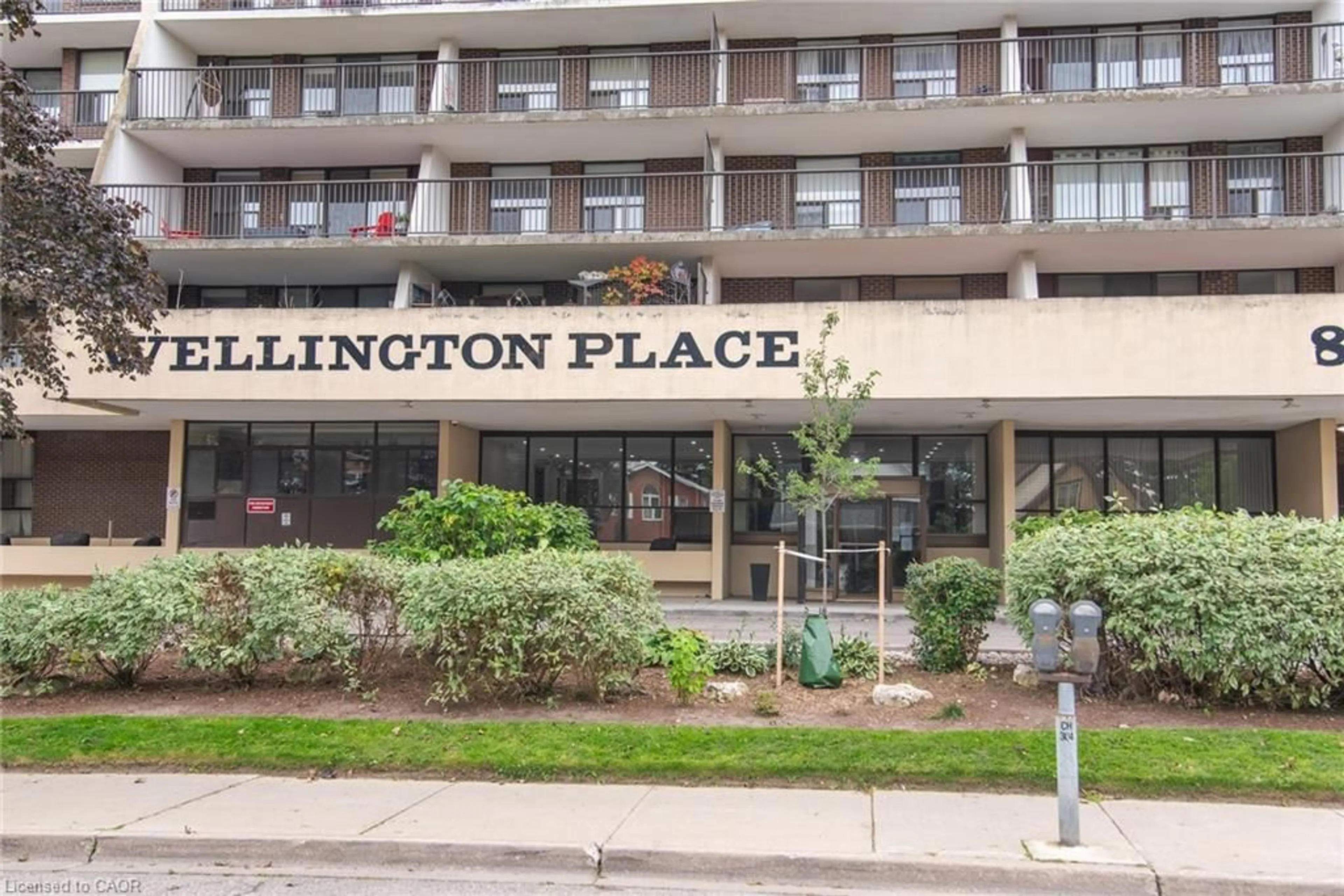 Unknown for 81 Church St #202, Kitchener Ontario N2G 4M1