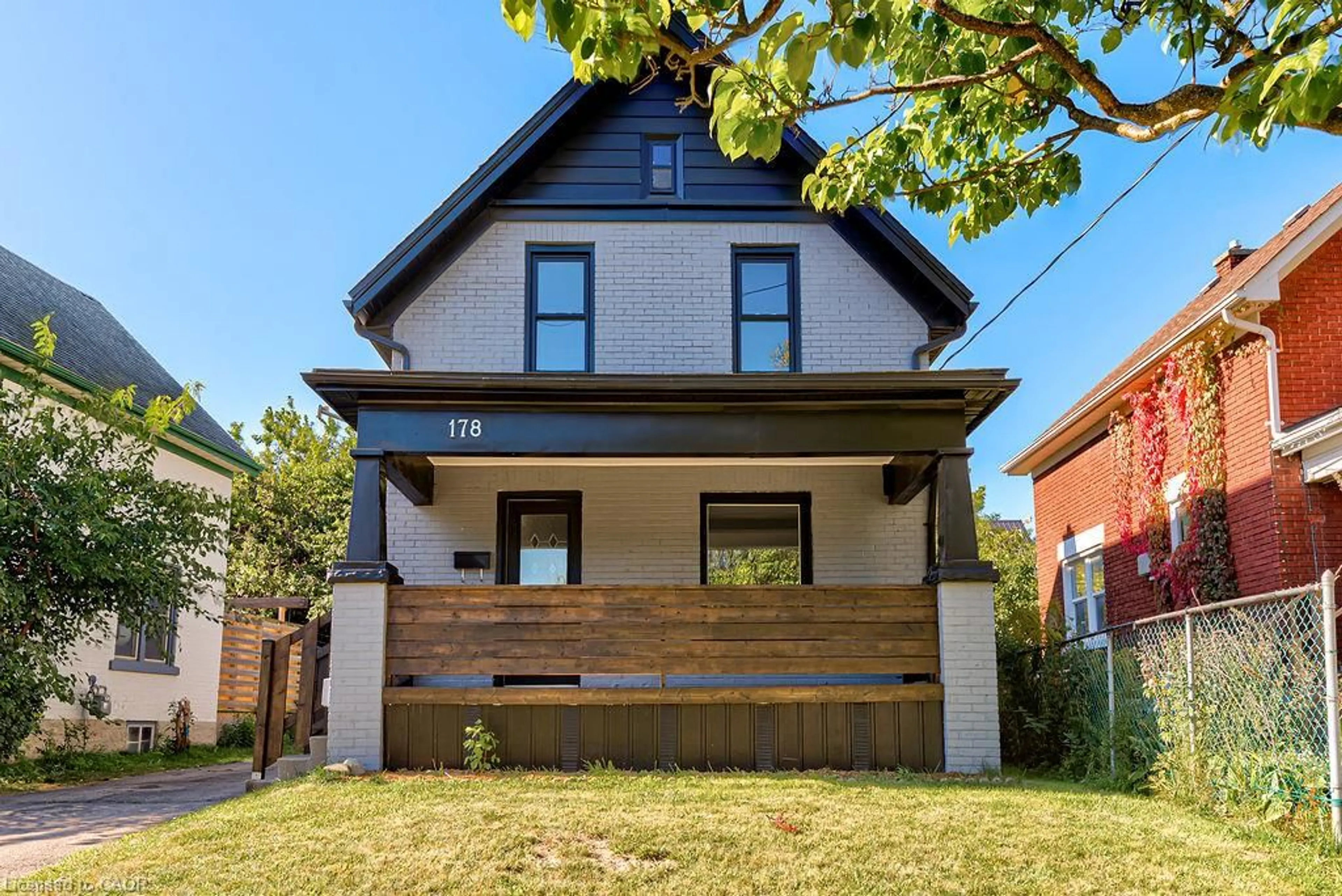 Home with brick exterior material, street for 178 Kent Ave, Kitchener Ontario N2G 3R3