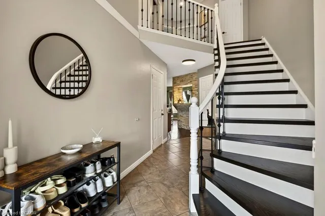 1860 Upper Gage Ave #15, Hamilton 5