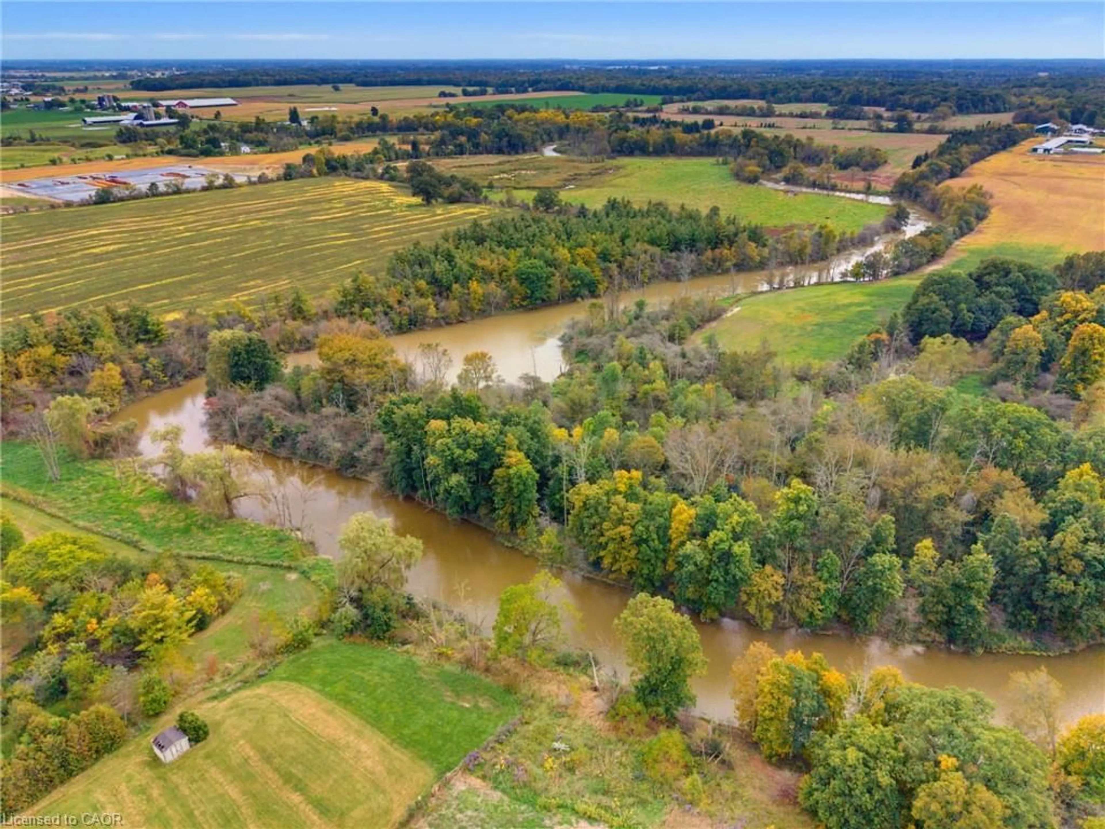 A pic from outside/outdoor area/front of a property/back of a property/a pic from drone, water/lake/river/ocean view for 7877 Canborough Rd, Canborough Ontario N1A 2W1