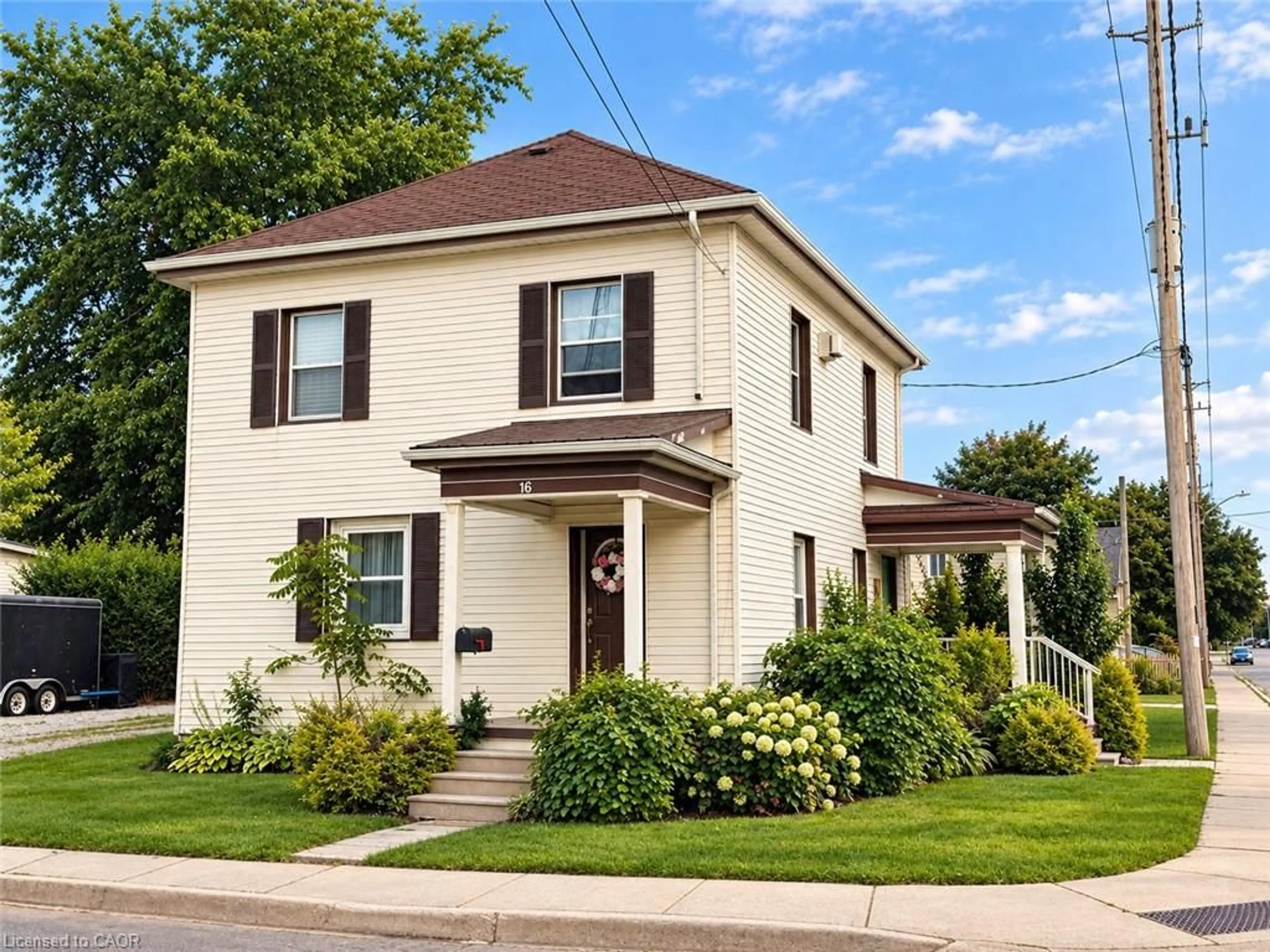 Home with brick exterior material, street for 16 Alma St, Hagersville Ontario N0A 1H0