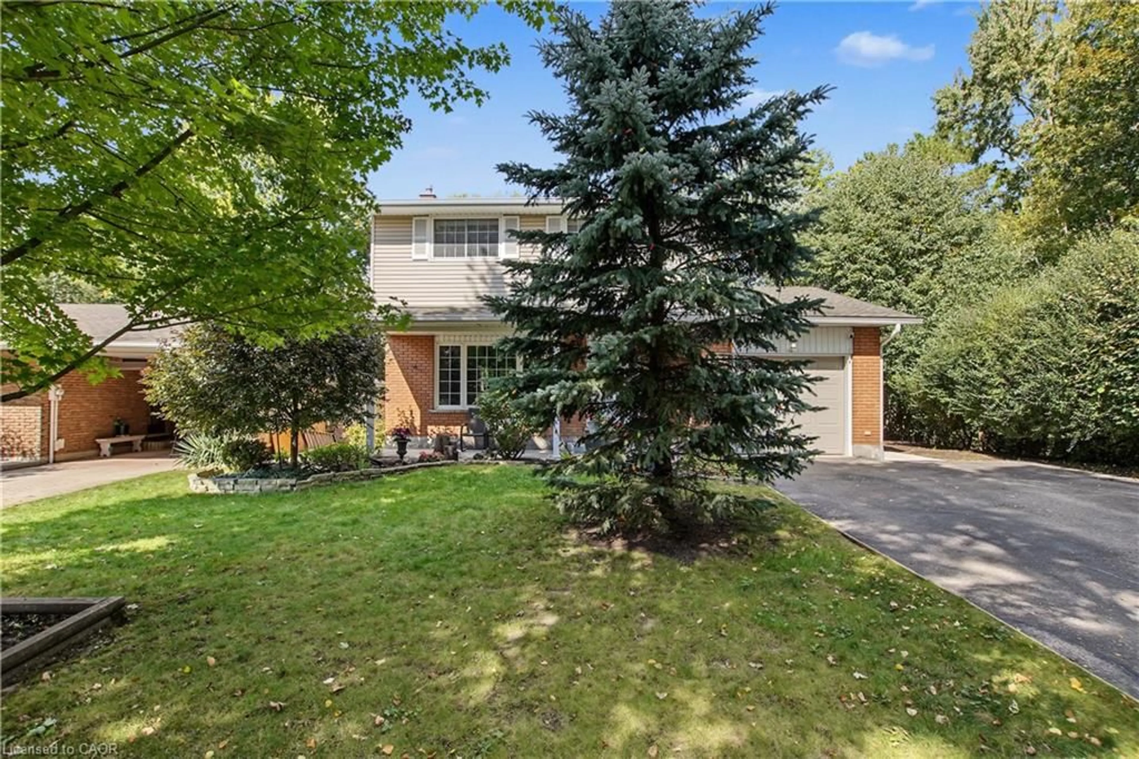 Unknown for 111 Macgregor Cres, Waterloo Ontario N2J 3X1