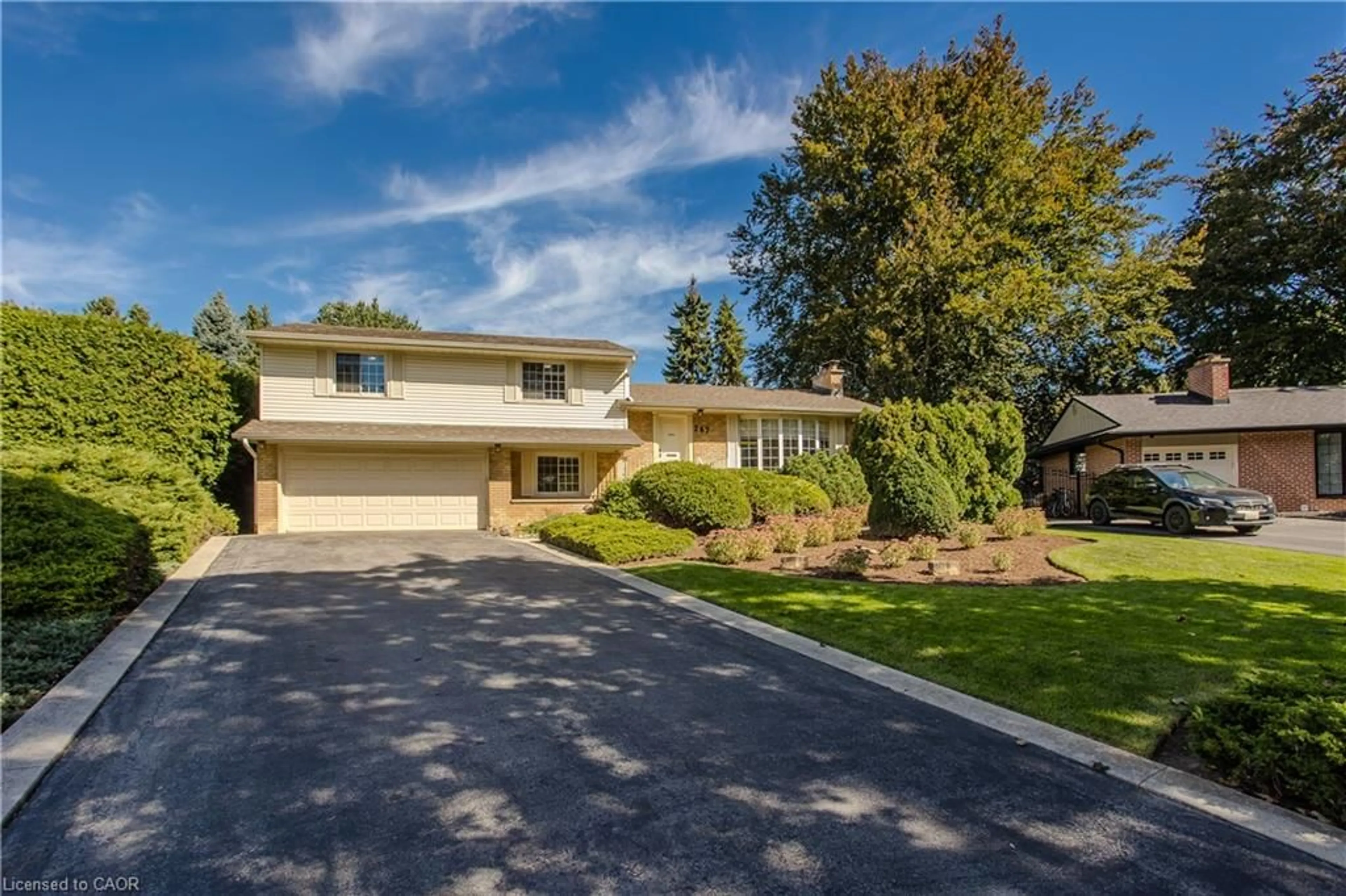 Unknown for 247 Walden Dr, Burlington Ontario L7N 2A7