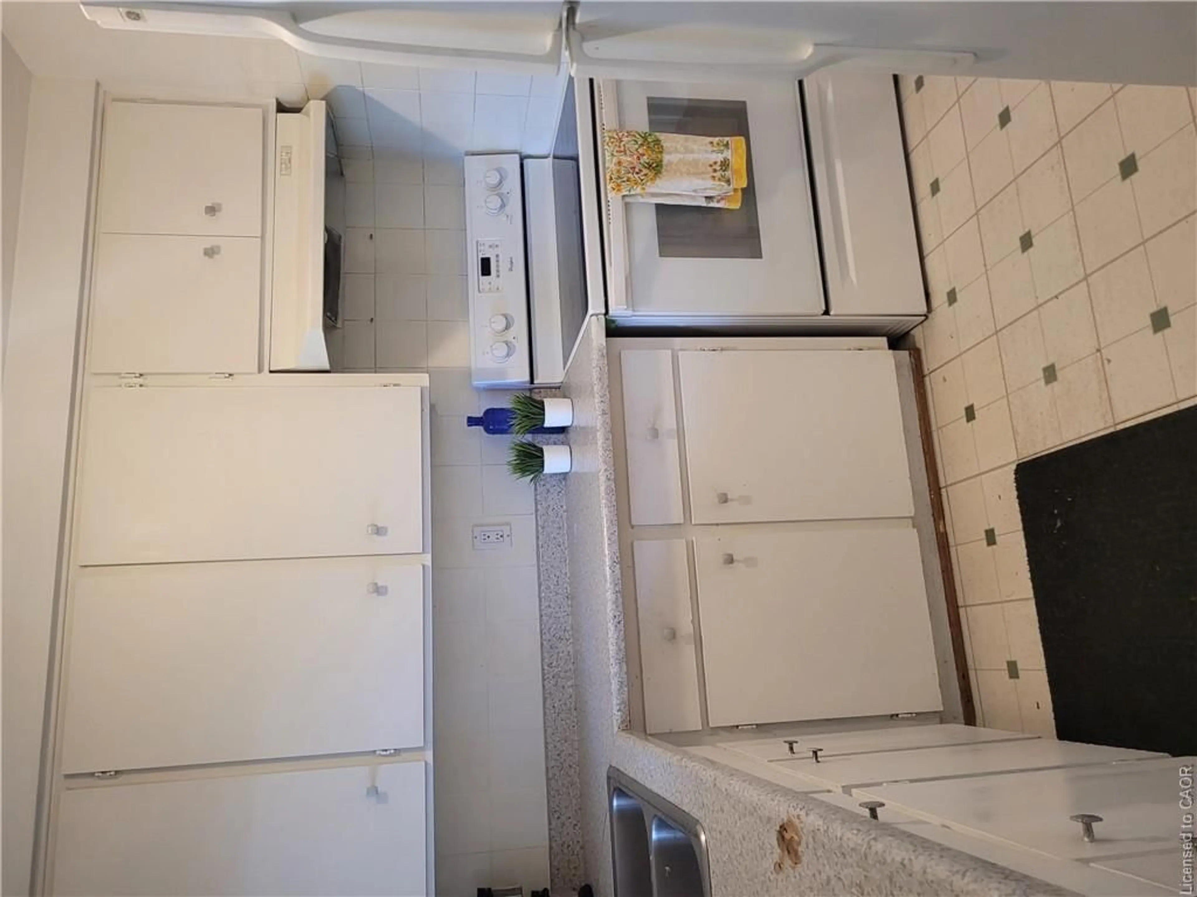 Unknown for 415 Morgan Ave #28, Kitchener Ontario N2A 2V6