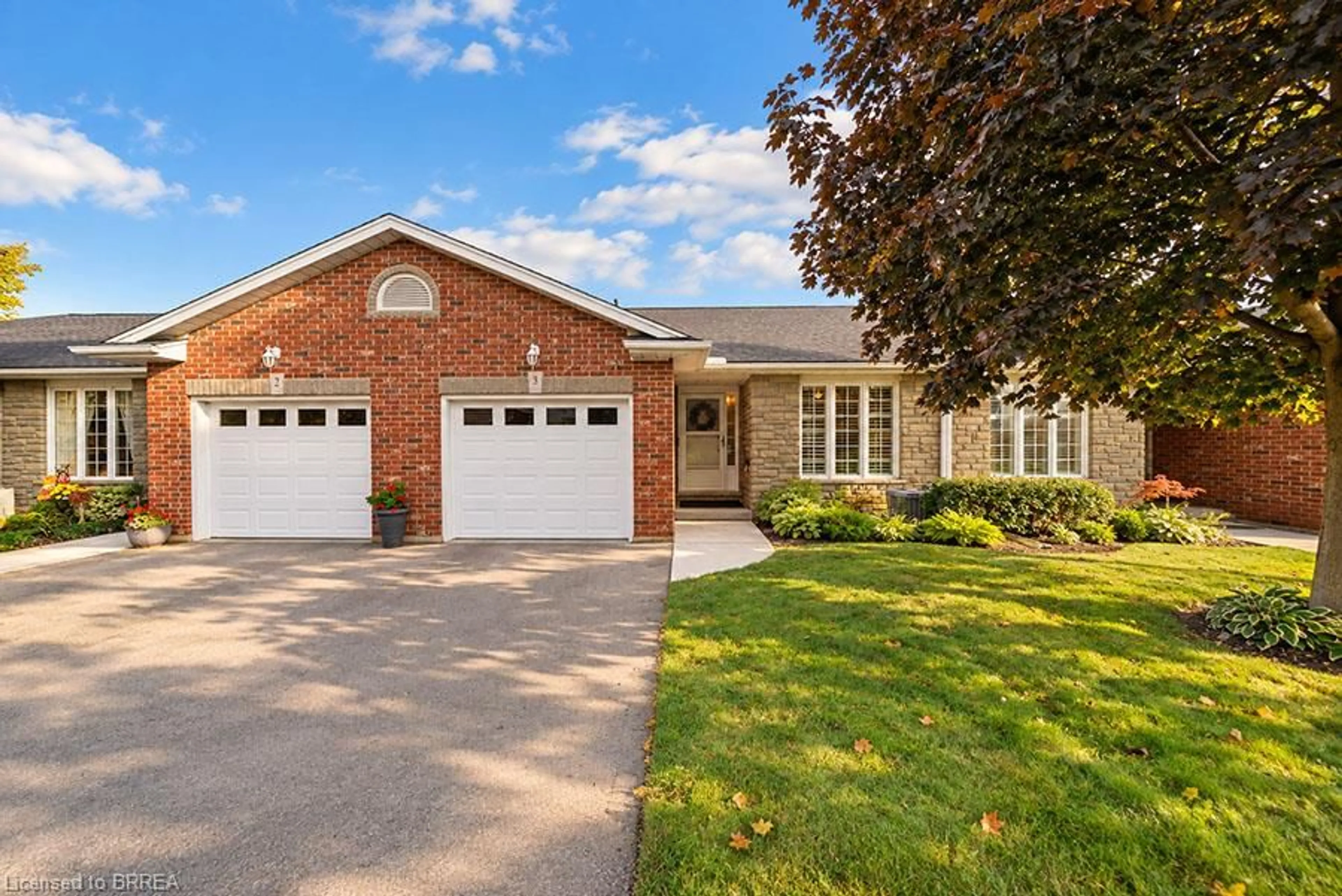 Home with brick exterior material, street for 5 Yin St #3, Waterford Ontario N0E 1Y0