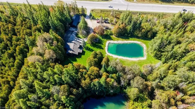 775415 Highway 10, Markdale 3