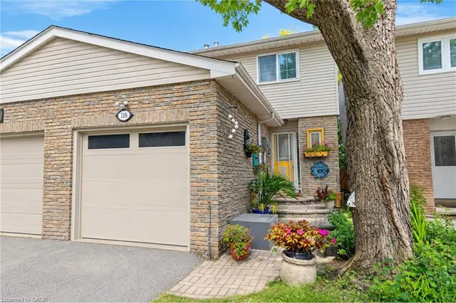 118 Tamarack Dr, Thornhill 5