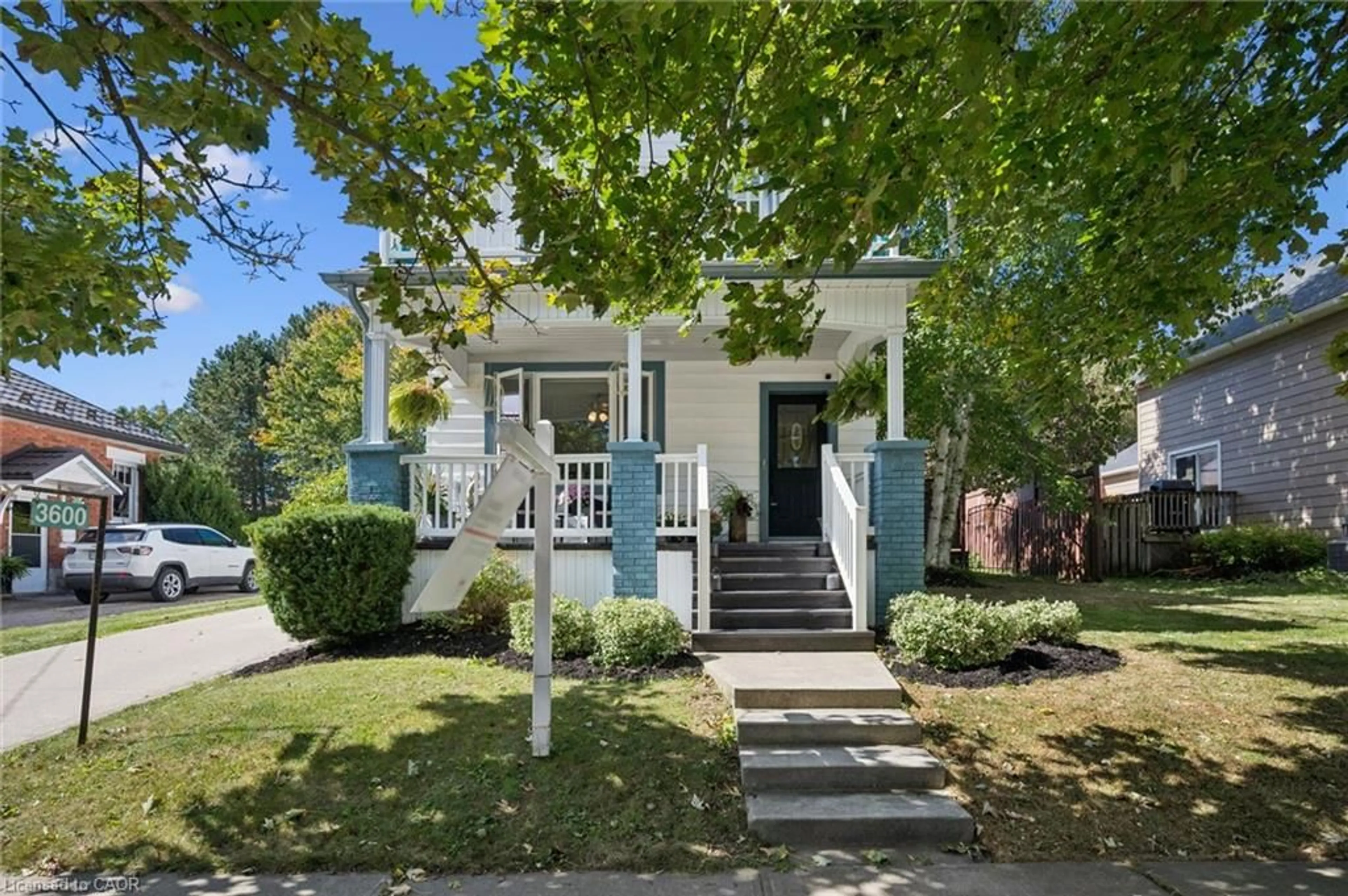 Home with vinyl exterior material, street for 3600 Nafziger Rd, Wellesley Ontario N0B 2T0