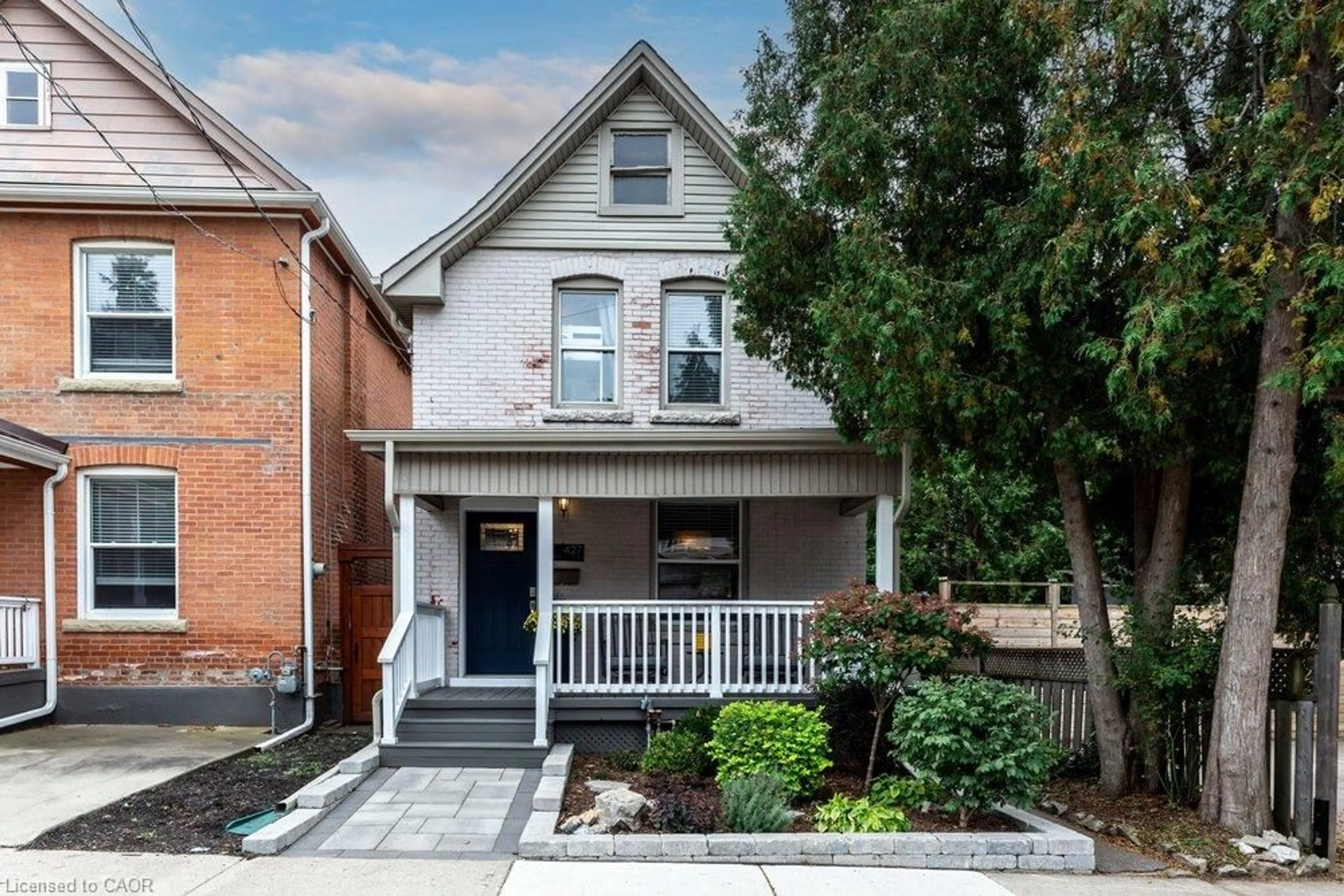 Home with brick exterior material, street for 427 Jackson St, Hamilton Ontario L8P 1N3