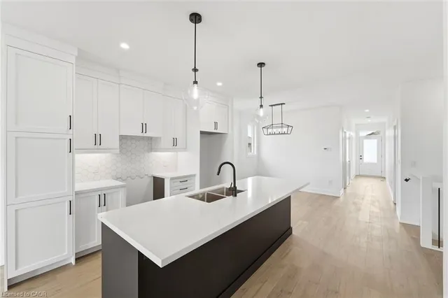 182 Lafayette St, Jarvis 5