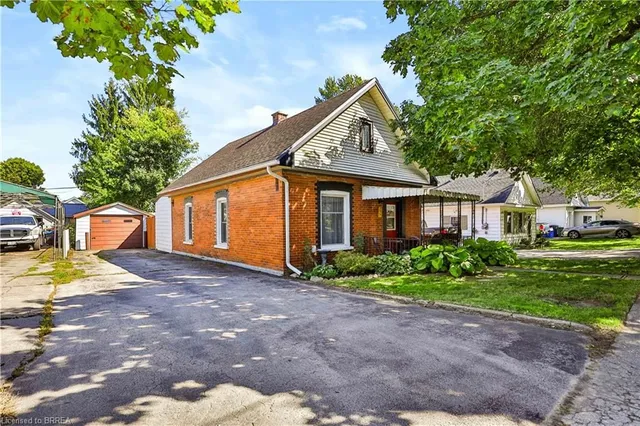 277 Queen St, Simcoe 5