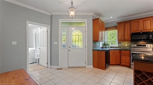 2 Hunter Dr, Port Rowan 4