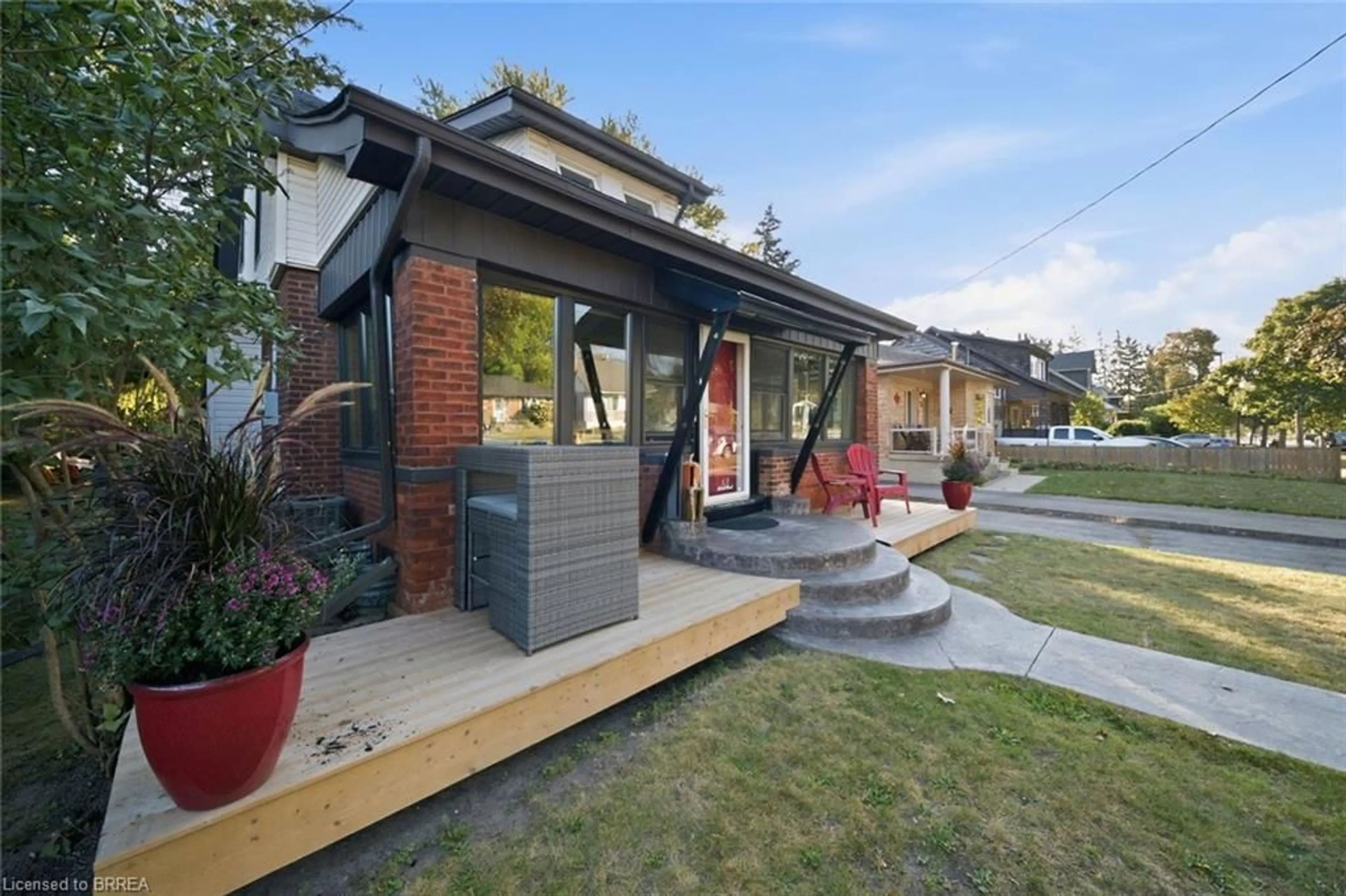 Home with brick exterior material, street for 13 Forest Rd, Brantford Ontario N3S 6V9