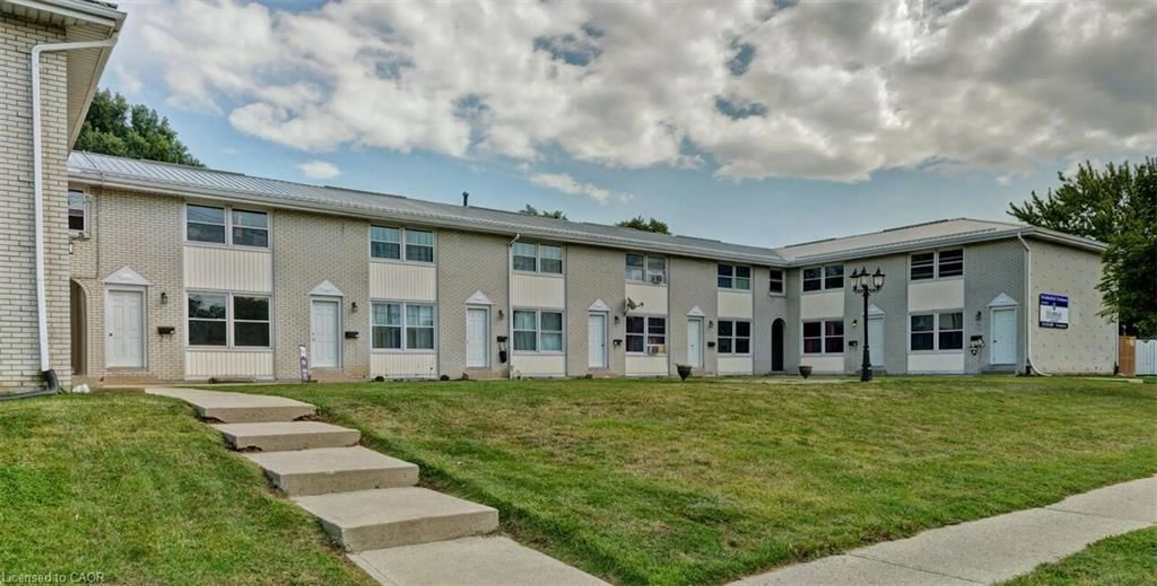 Unknown for 730 Indian Rd, Sarnia Ontario N7T 7H1
