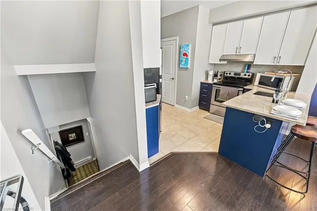 1437 Lakeshore Rd #201, Mississauga 5