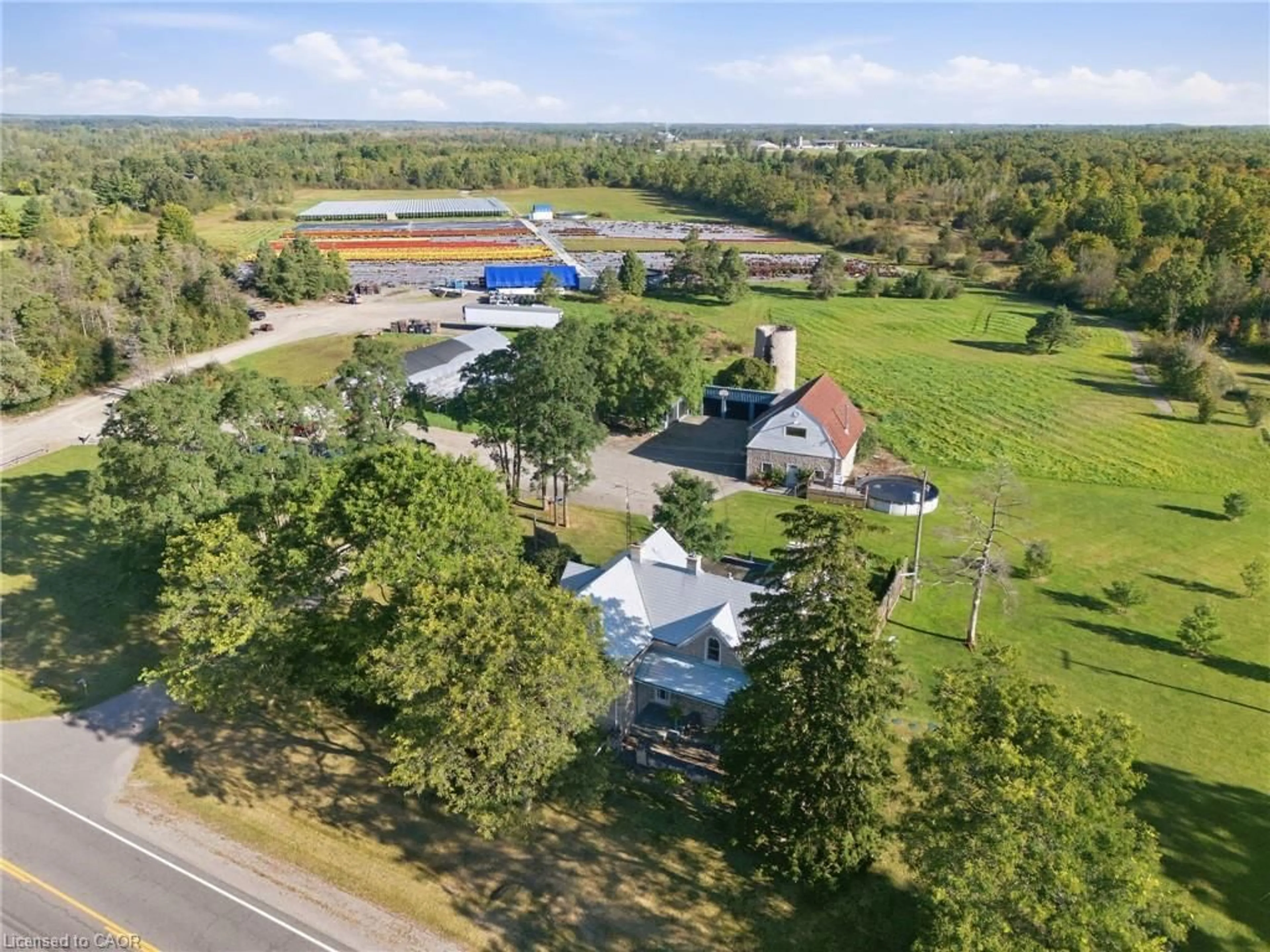 A pic from outside/outdoor area/front of a property/back of a property/a pic from drone, building for 1058 Highway 8, Dundas Ontario L9H 5E1