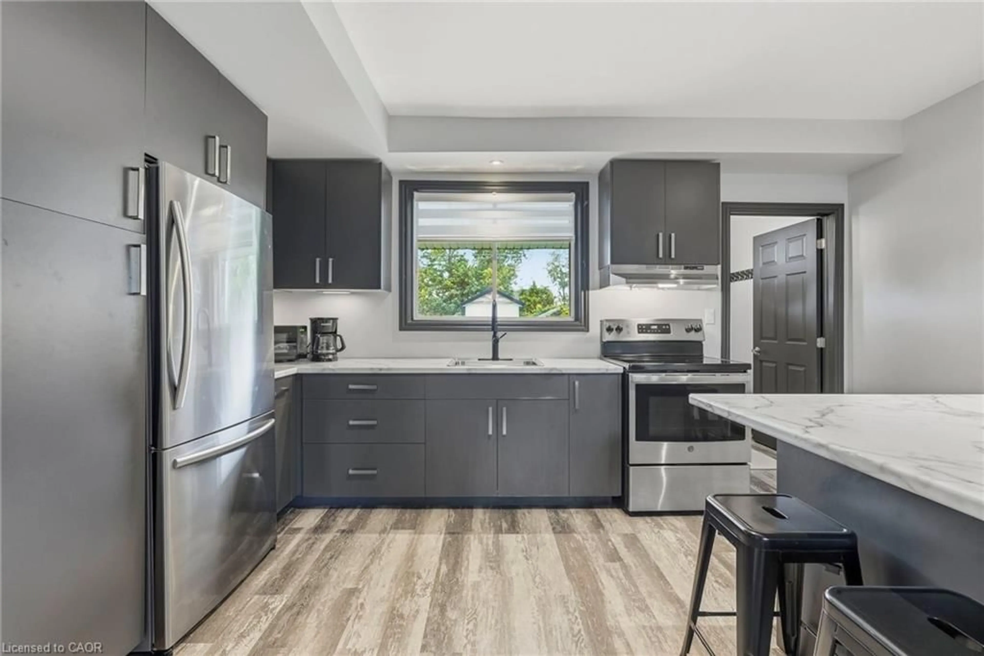 Open concept kitchen, unknown for 197 Lincoln St, Welland Ontario L3B 4M8