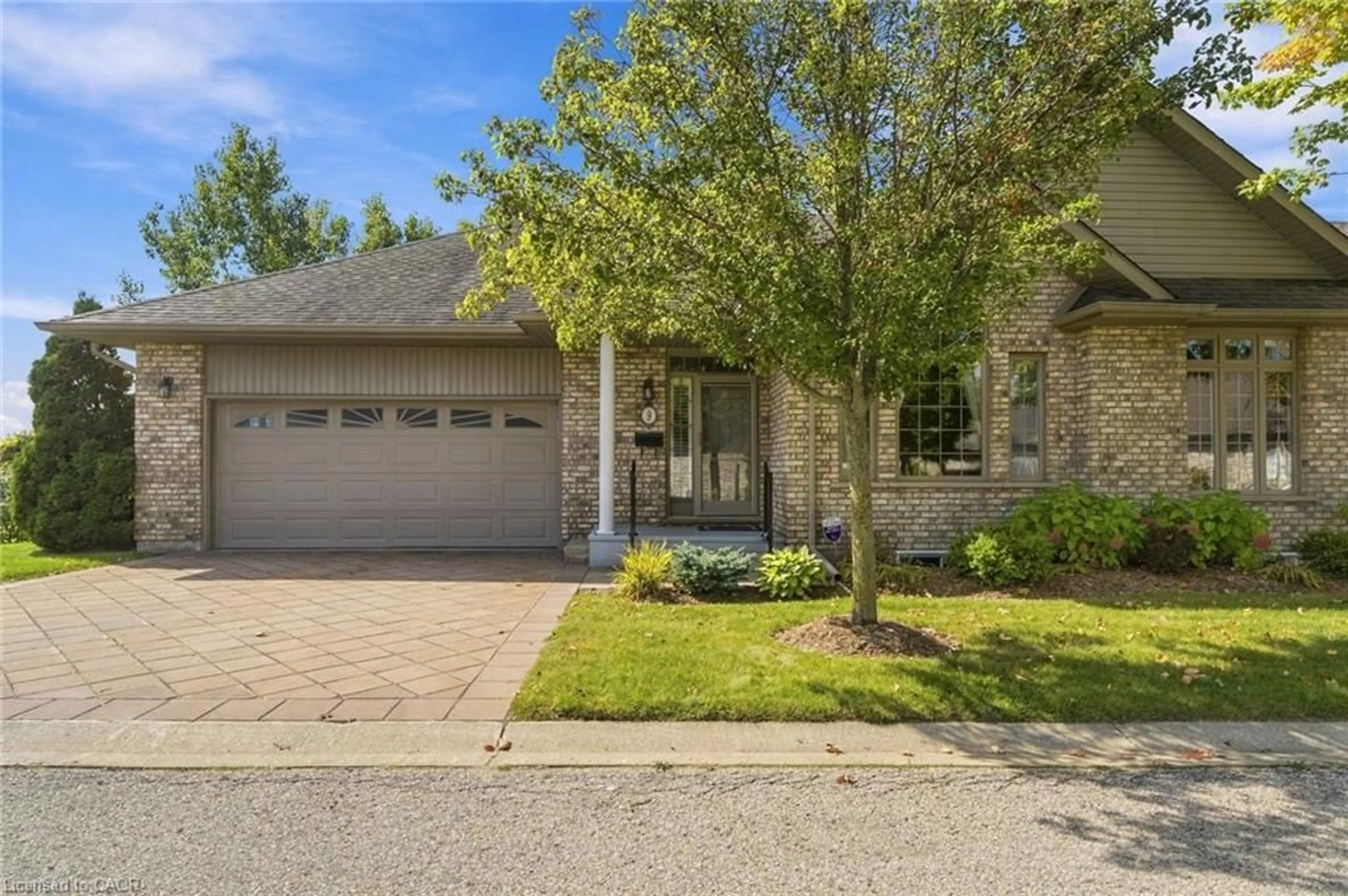 Home with brick exterior material, street for 500 Lakeview Dr #9, Woodstock Ontario N4T 1W4