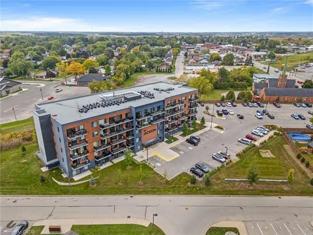 64 Main St #413, Hagersville 3