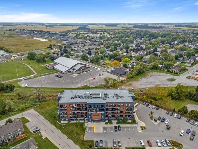 64 Main St #413, Hagersville 4
