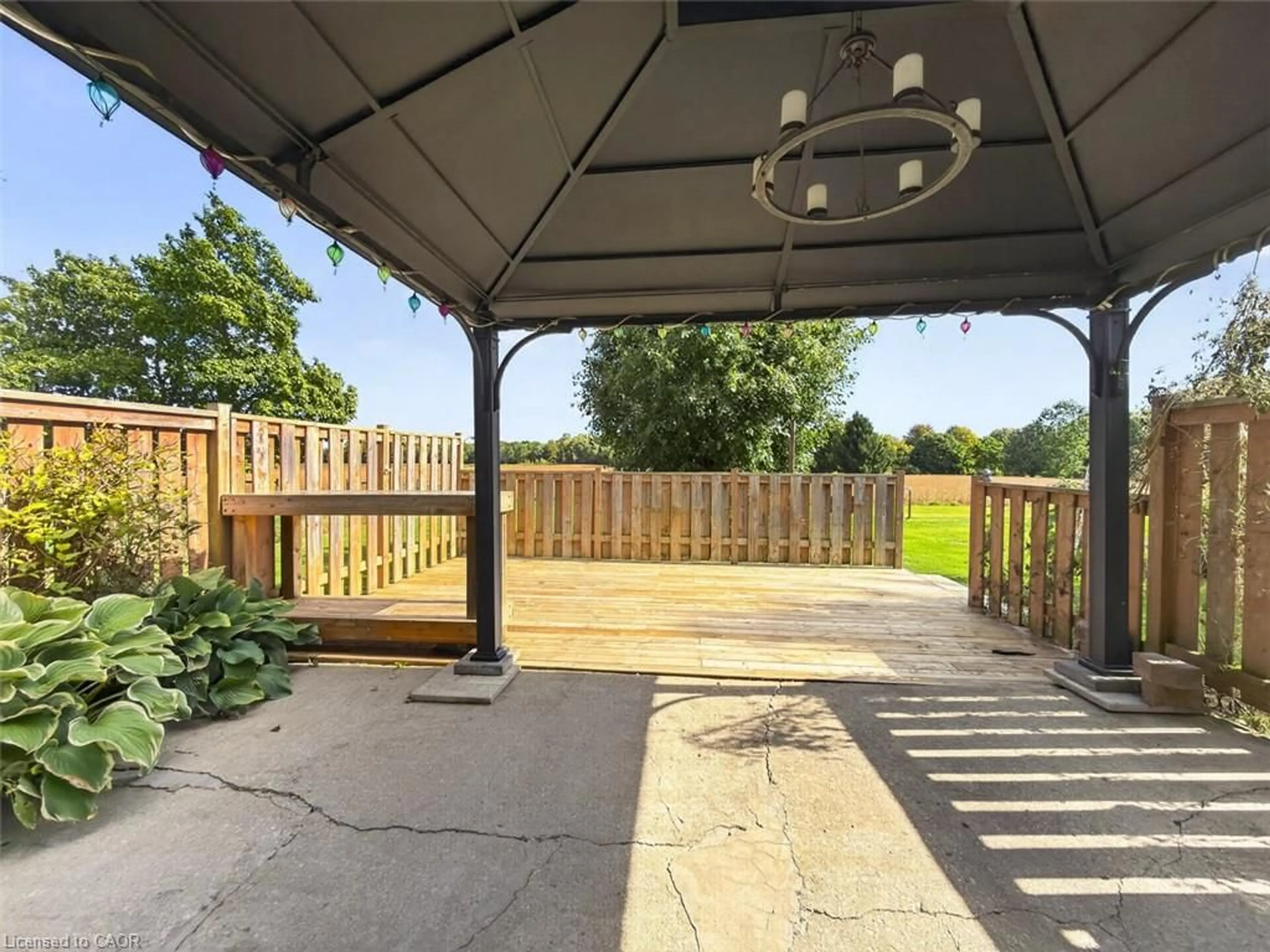 Patio, street for 2644 Cockshutt Rd, Waterford Ontario N0E 1Y0