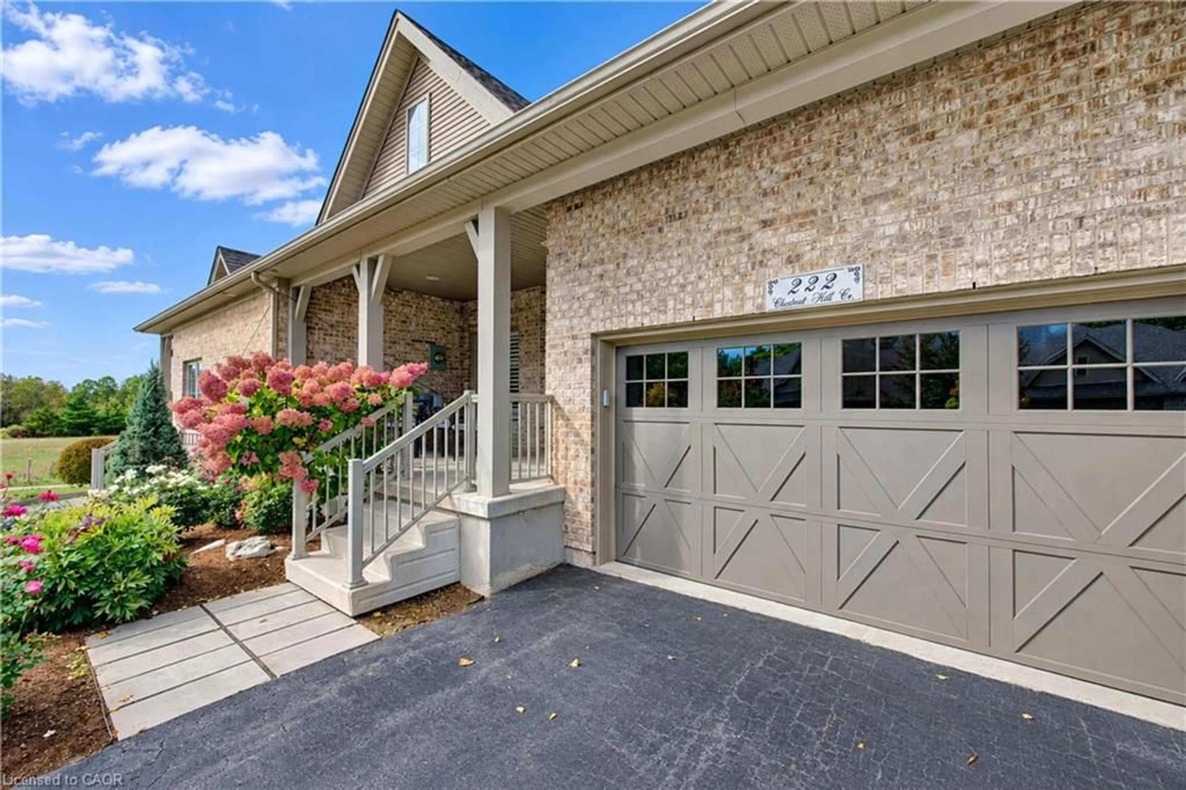 Unknown for 222 Chestnut Hill Cres, Kitchener Ontario N2P 2X3