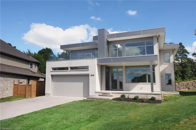 560 Werni Crt, Waterloo