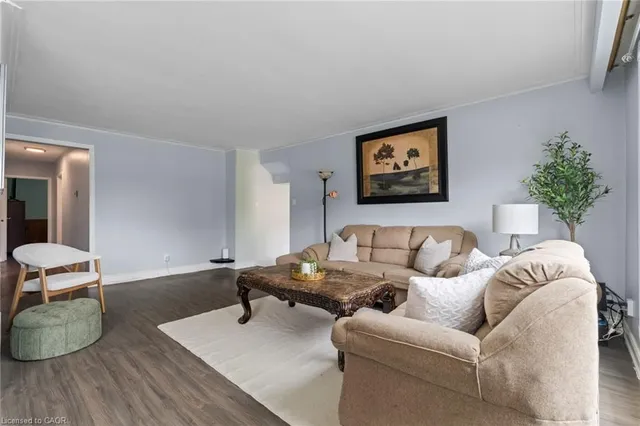 383 Bartley Bull Pky, Brampton 4