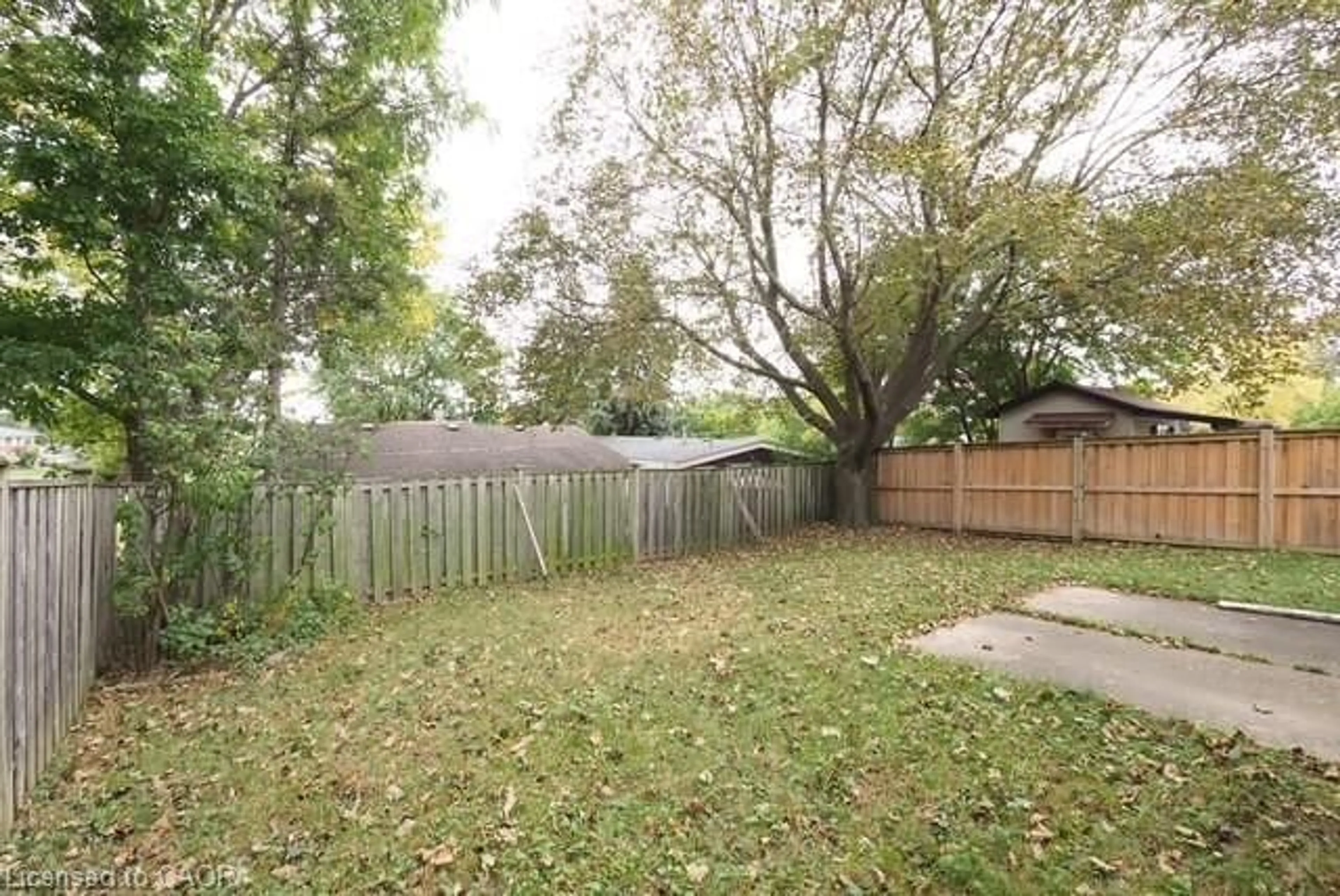 Unknown for 90 Pepperwood Cres, Kitchener Ontario N2A 2R3
