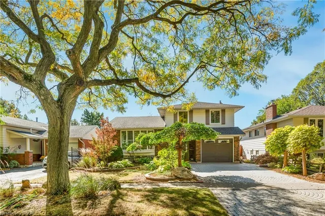 588 Louise Dr, Burlington 2